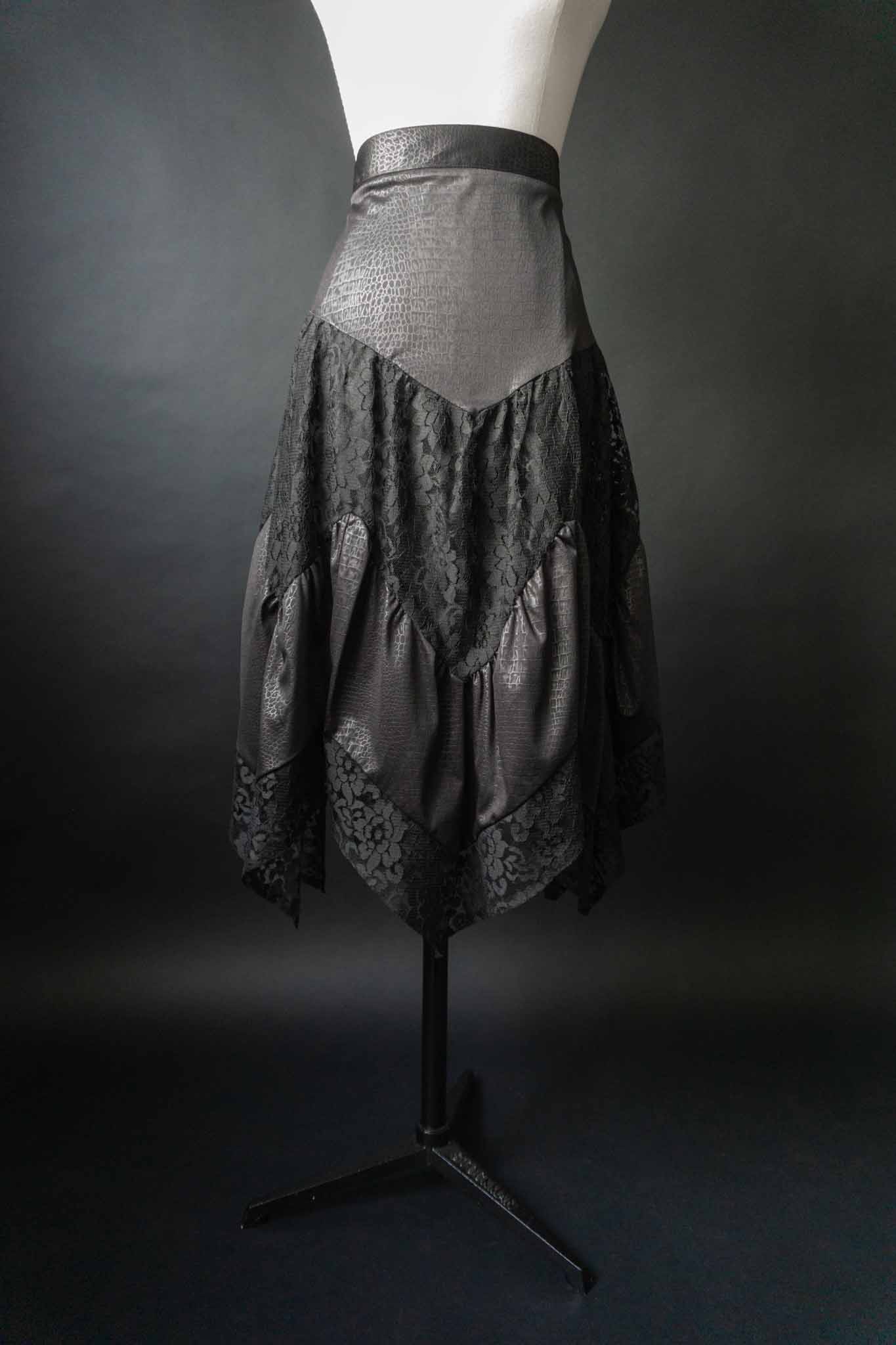 Vintage 80s Rock Witchy, S–M theplaincircle vintage