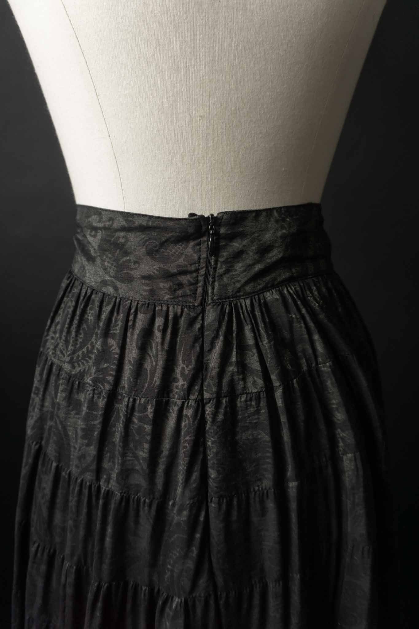 Vintage 80s Midirock, Floral, XS–S theplaincircle vintage