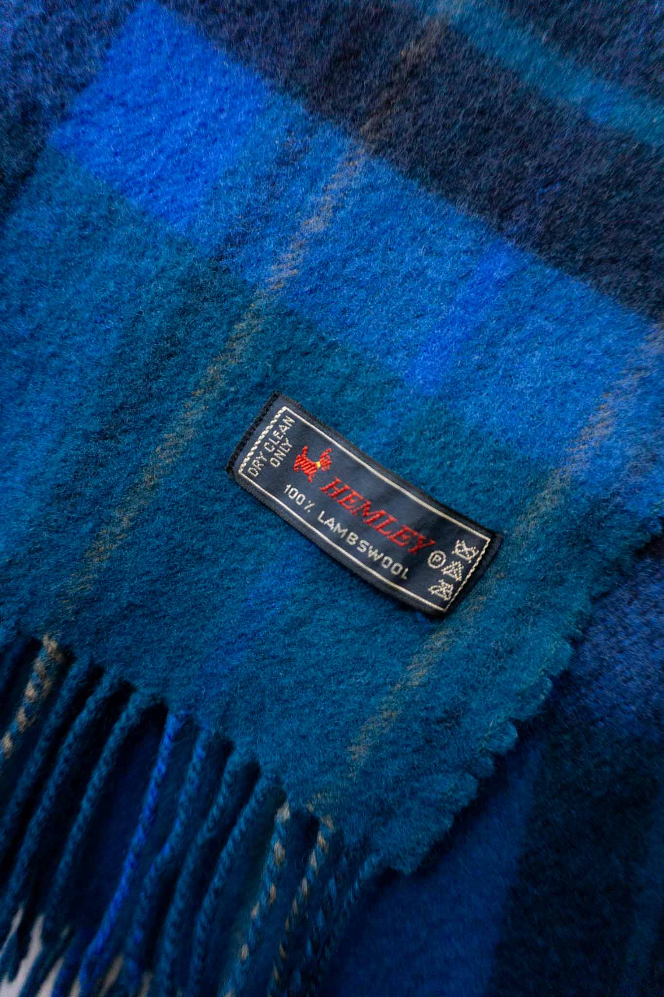 Vintage Lambswool Schal von Hemley in Blau mit Tartan Muster