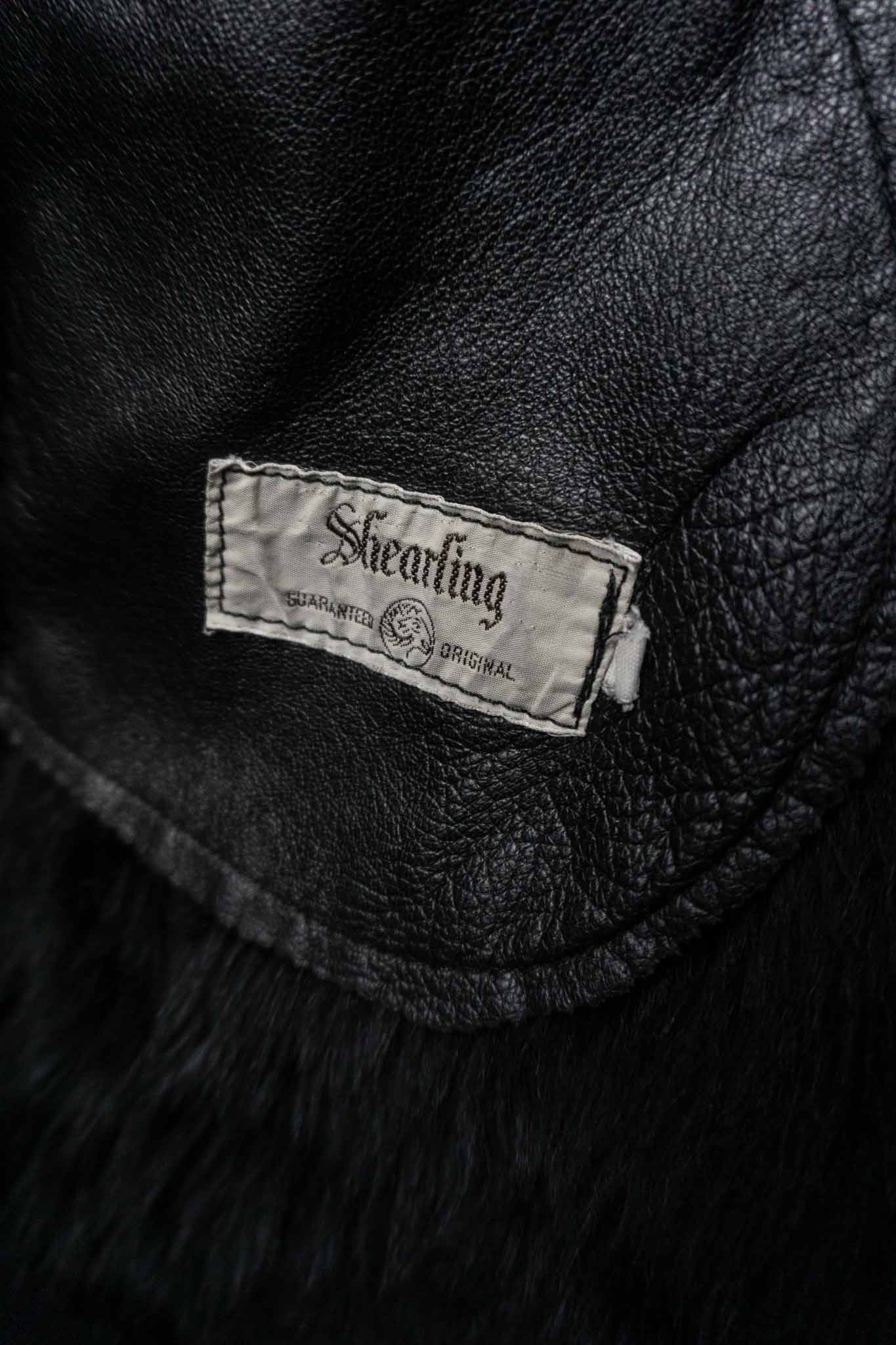 Schwarzer Vintage Lammfellmantel aus Italien mit echtem Shearling-Futter