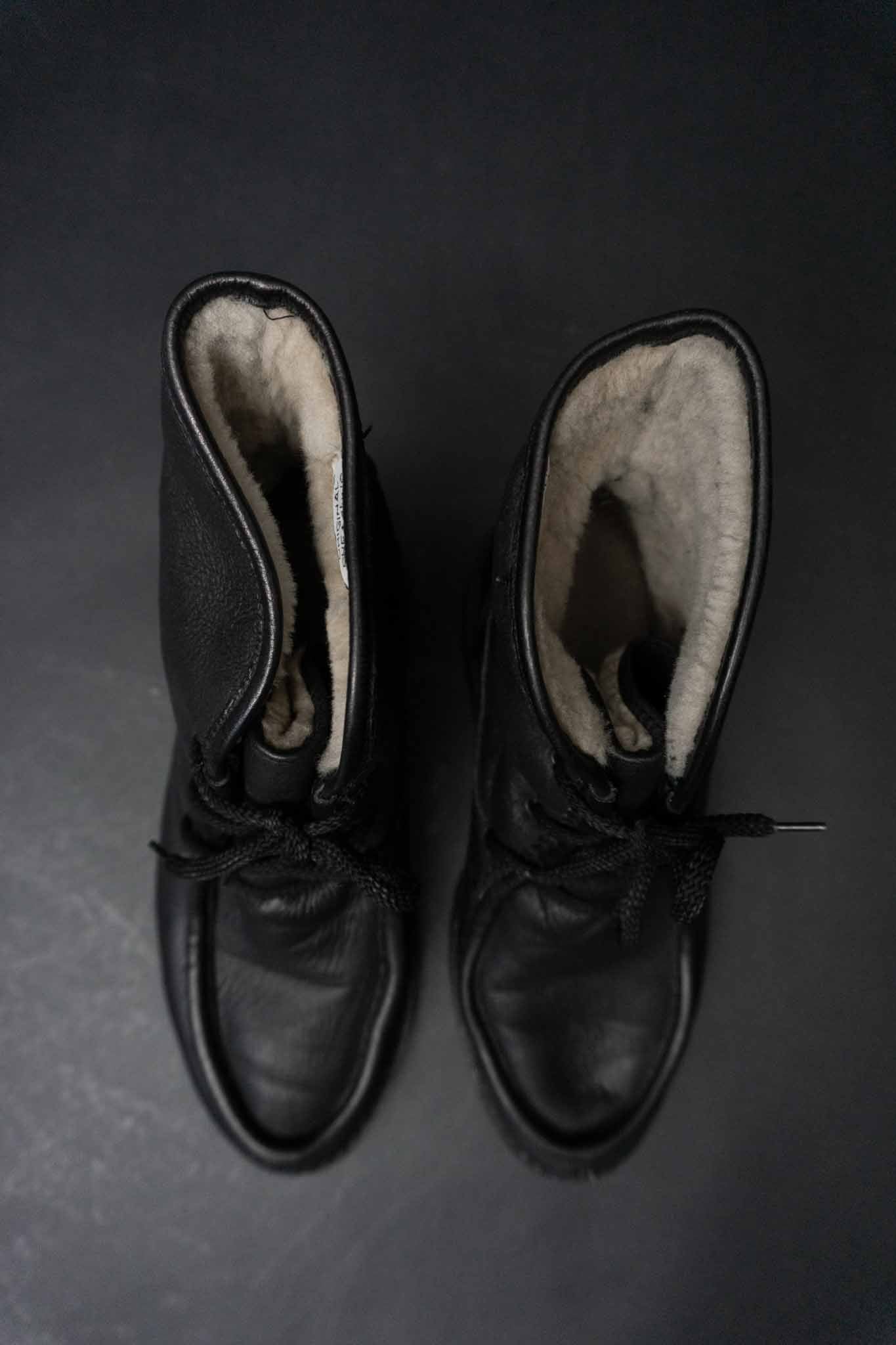 Vintage schwarze Shearling Boots aus Echtleder mit Lammfellfutter – 1980er Jahre