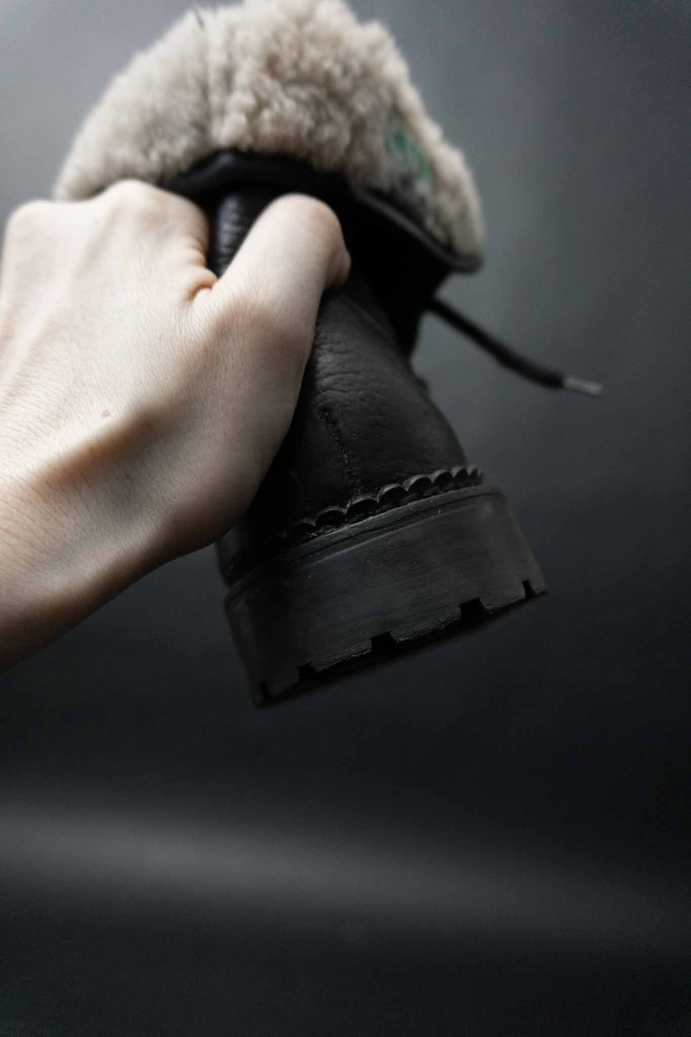 Vintage schwarze Shearling Boots aus Echtleder mit Lammfellfutter – 1980er Jahre