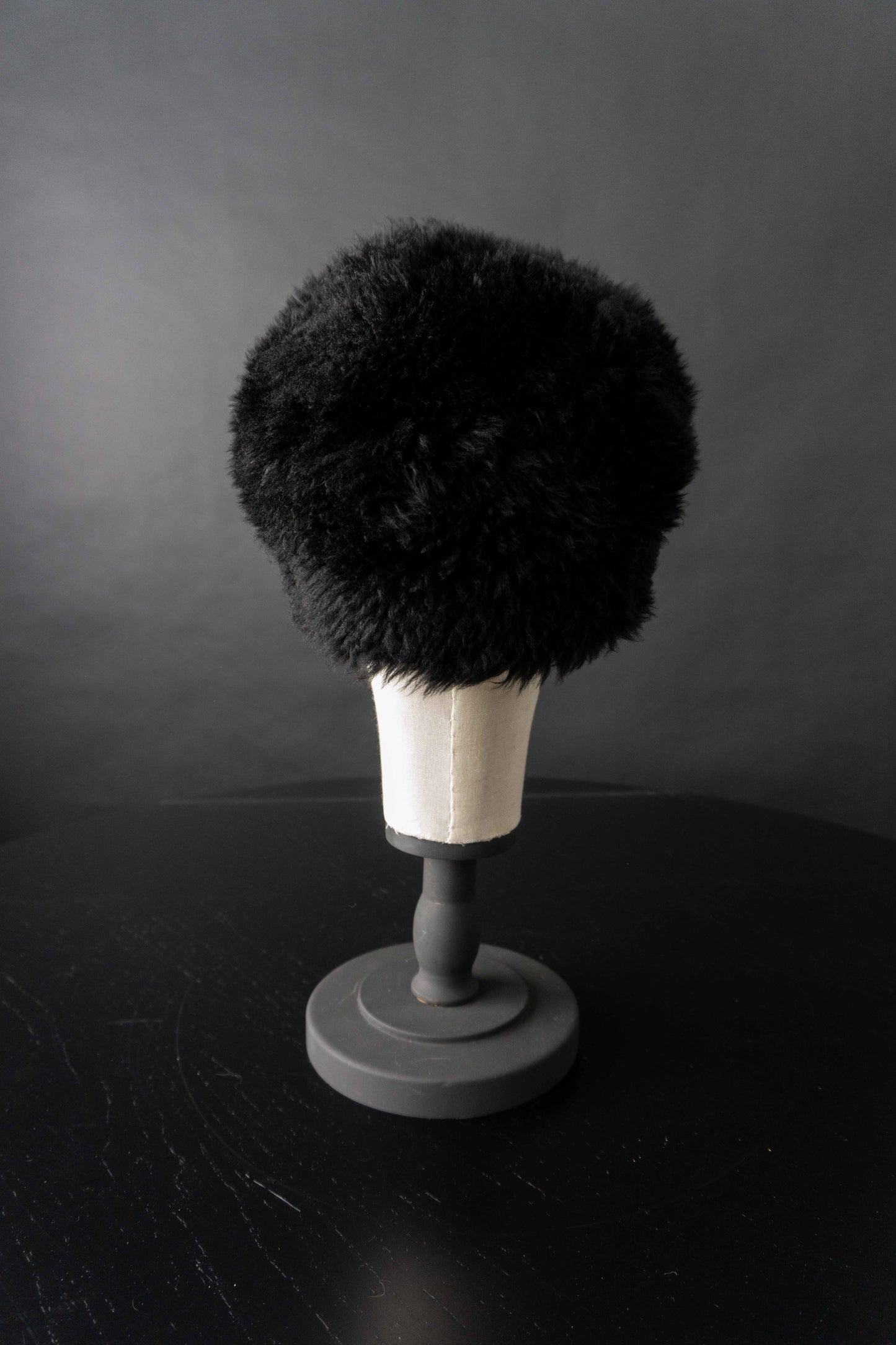 Vintage Fake Fur Pillbox Mütze theplaincircle vintage