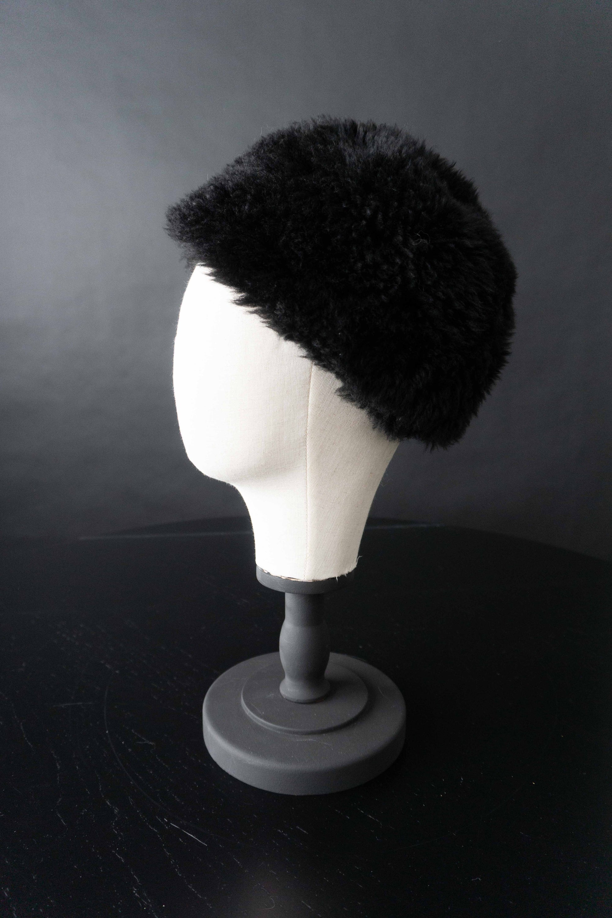 Vintage Fake Fur Pillbox Mütze theplaincircle vintage