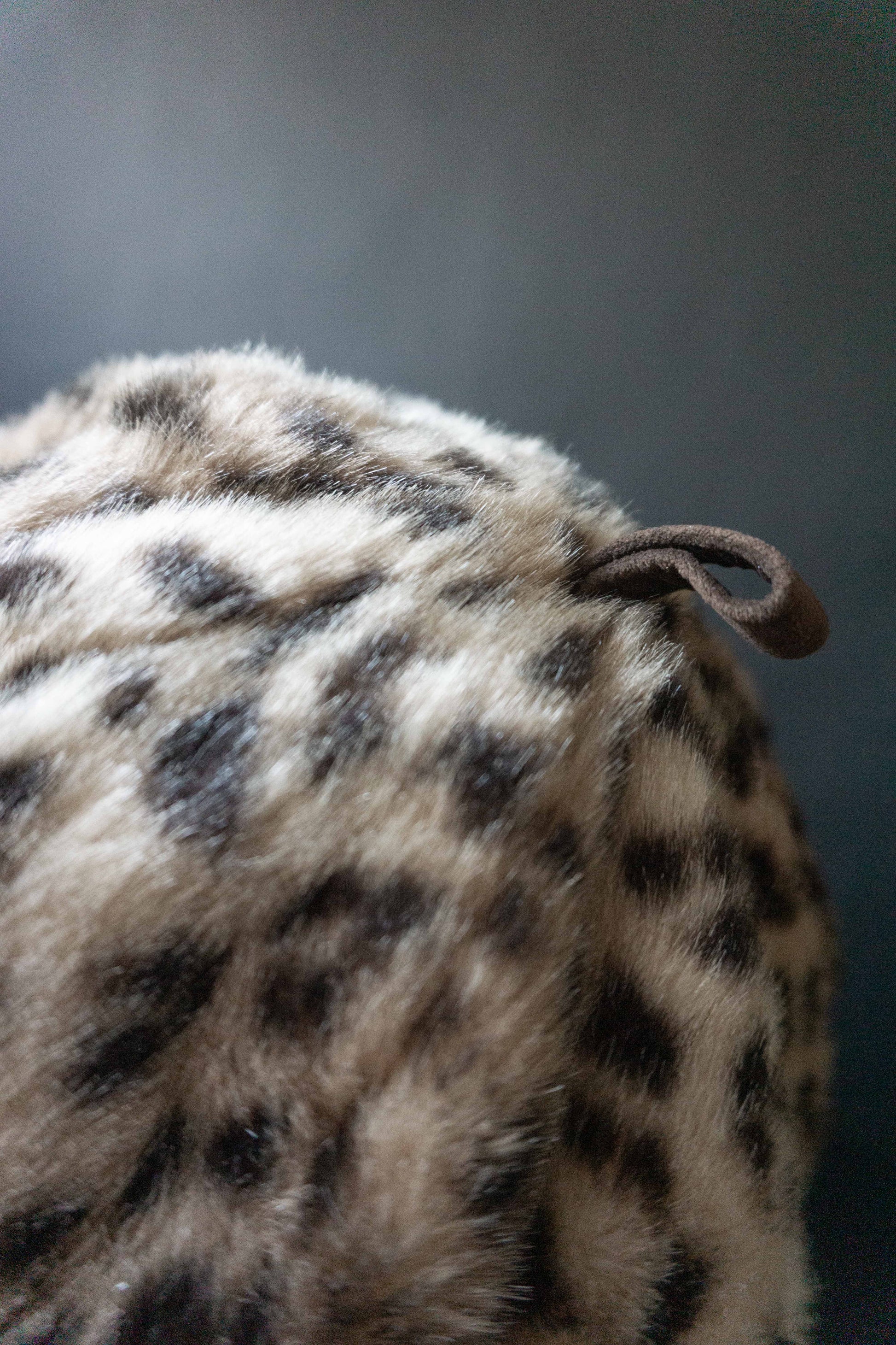 Vintage Leopard Fake Fur Mütze, L theplaincircle vintage
