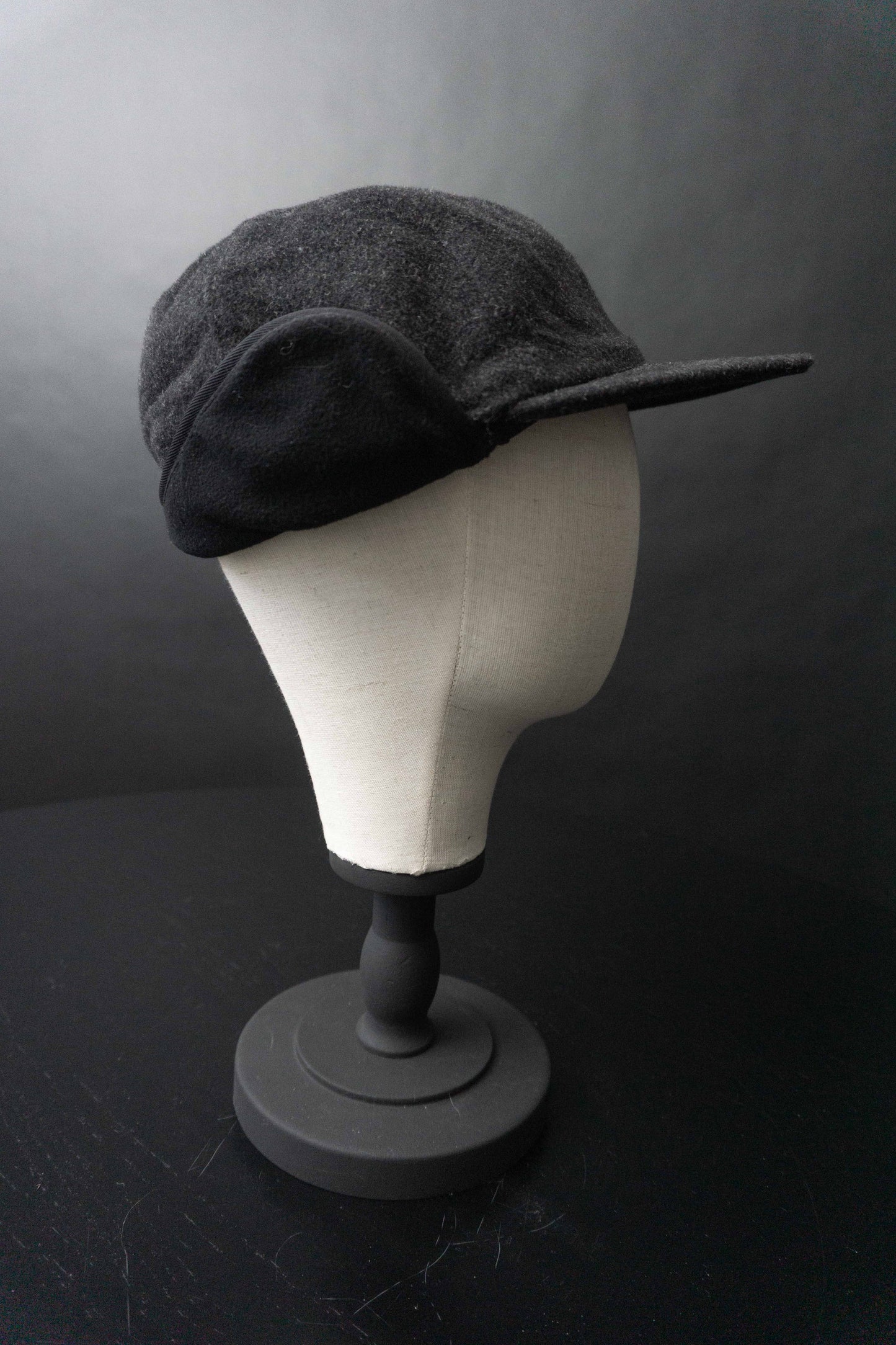 Vintage Mütze, Grau Wolle, S theplaincircle vintage