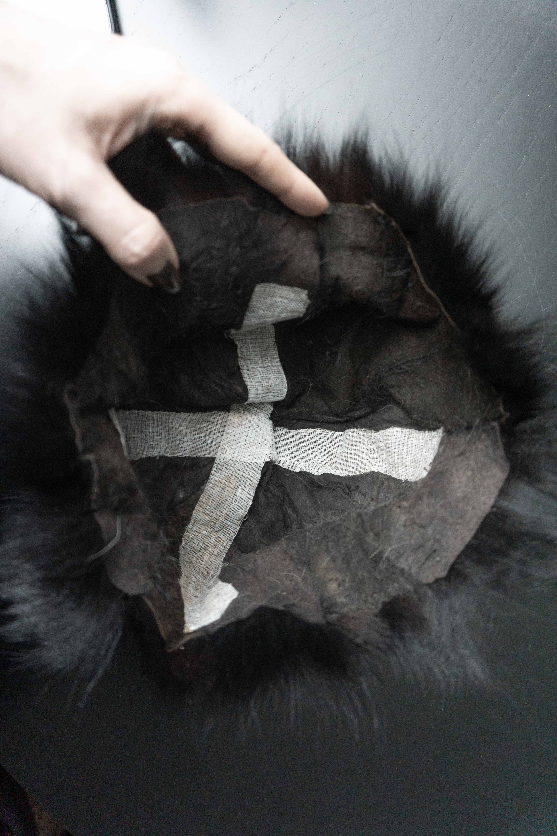 Vintage Pelzmütze, Schwarz, L theplaincircle vintage