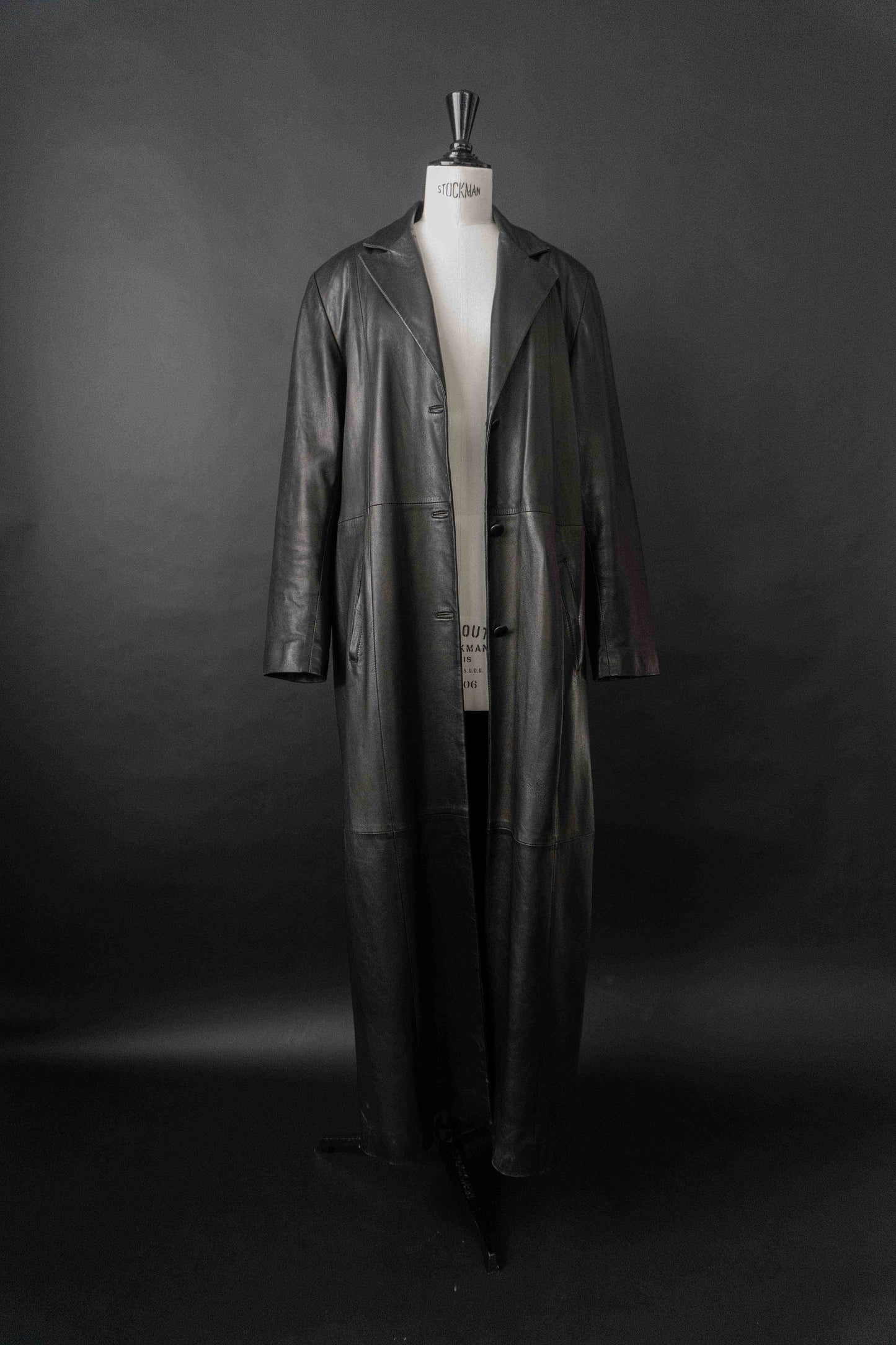 Vintage Ledermantel Maxi, M–L theplaincircle vintage