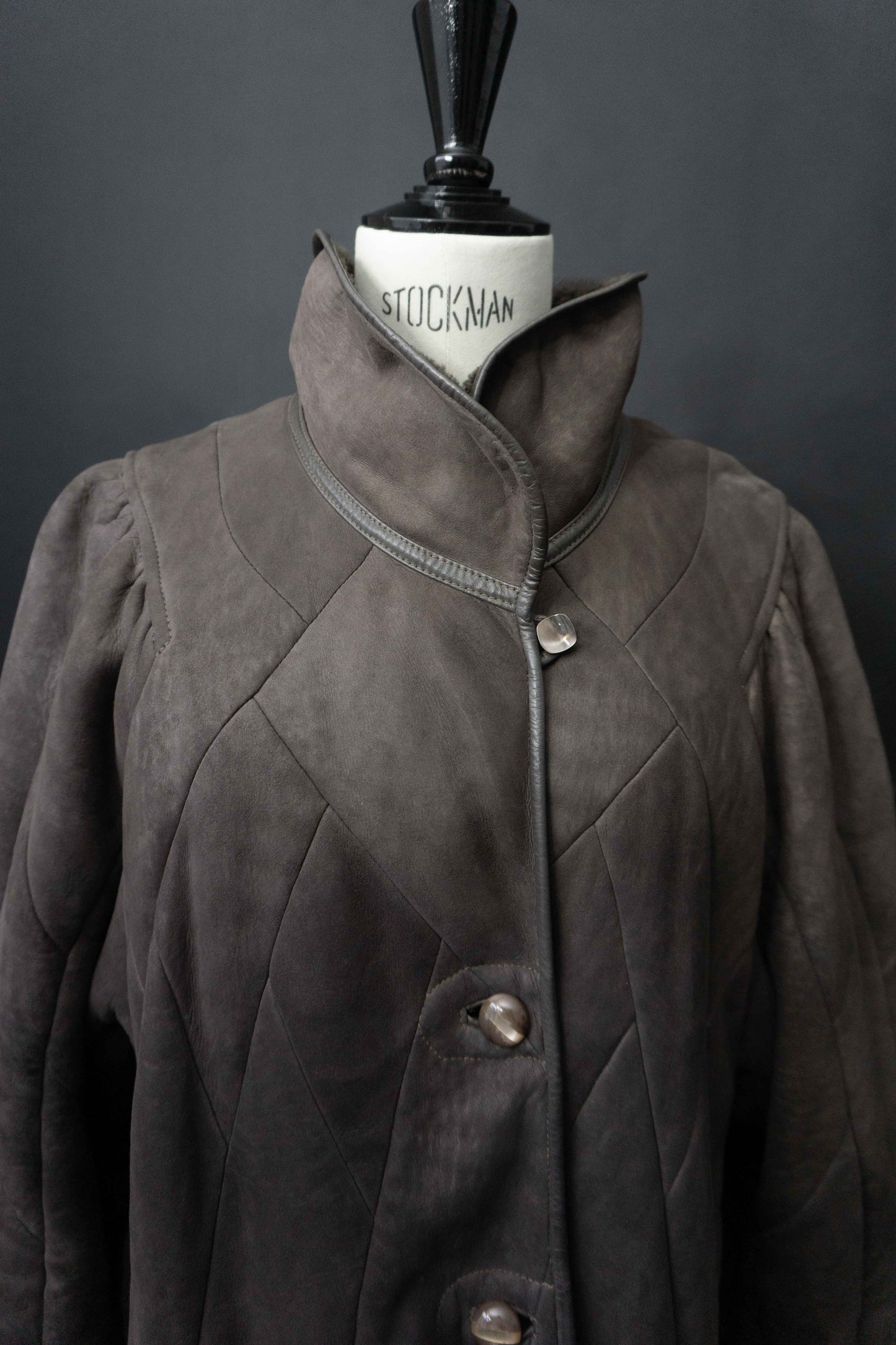 Vintage 70s Lammfellmantel Greige, M theplaincircle vintage