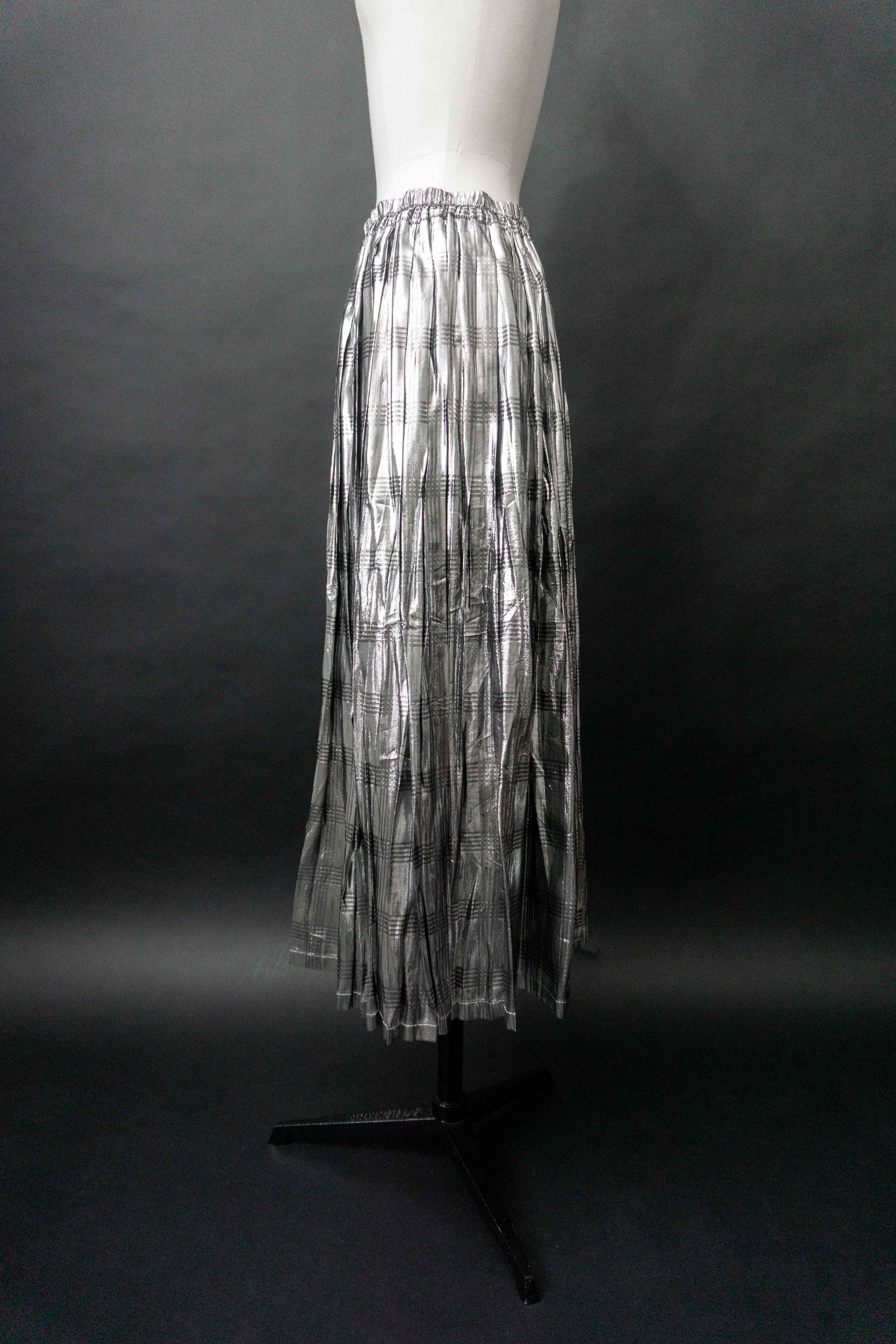 Vintage Faltenrock Silber Houndstooth, S–M theplaincircle vintage