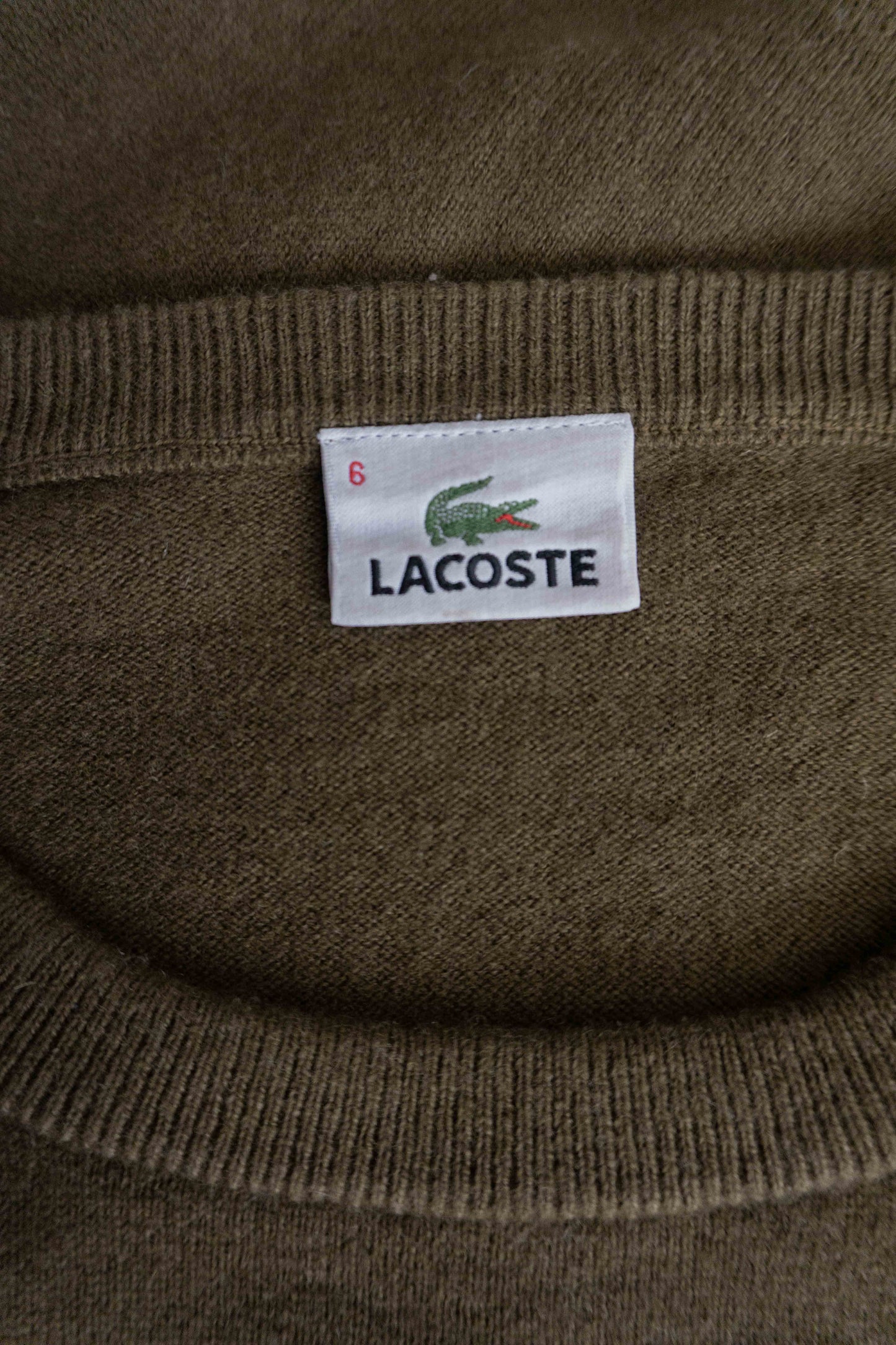 Vintage Lacoste Pullover khaki aus reiner Schurwolle
