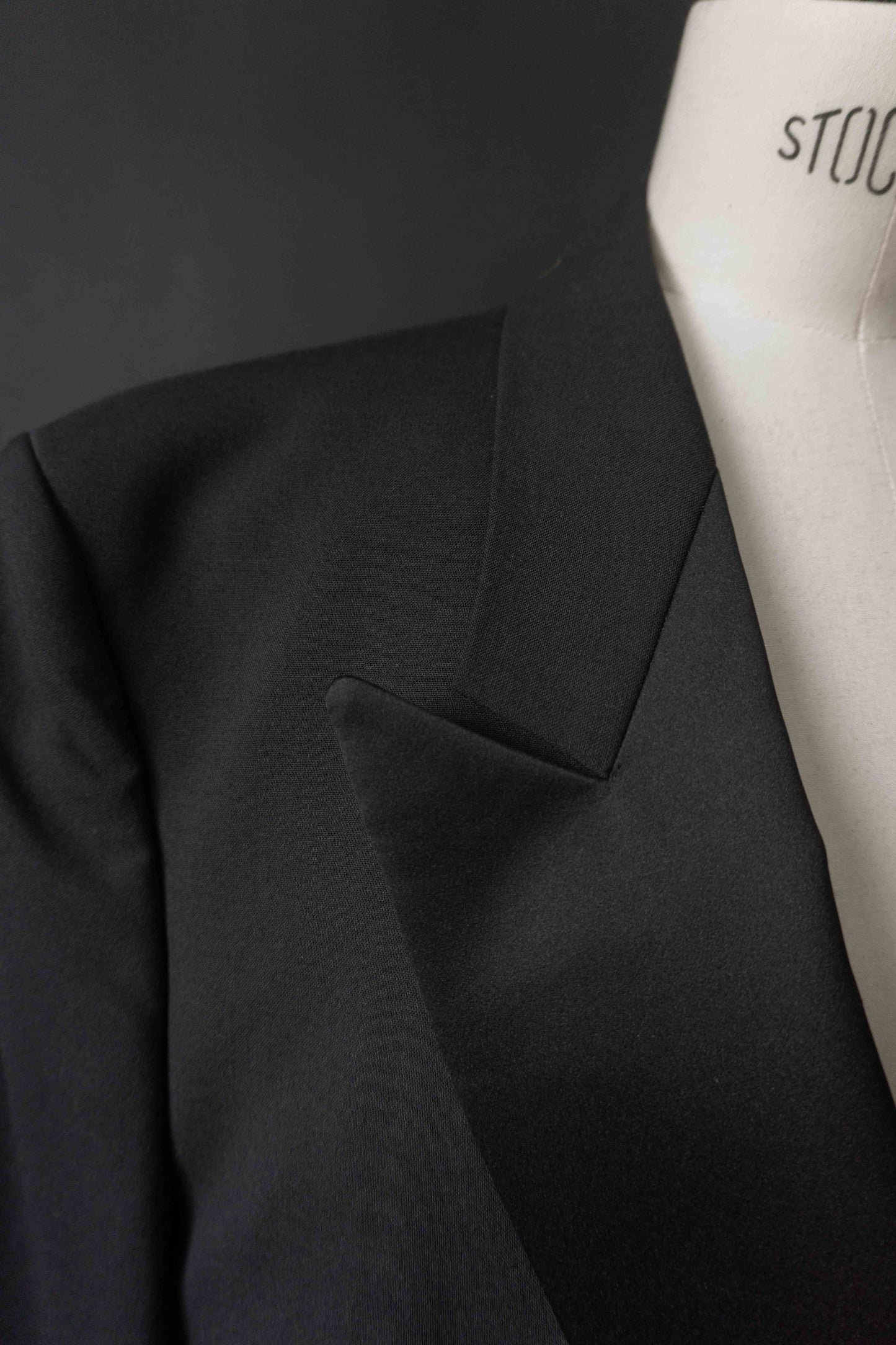 Vintage Smoking Blazer, Goth, M–L theplaincircle vintage