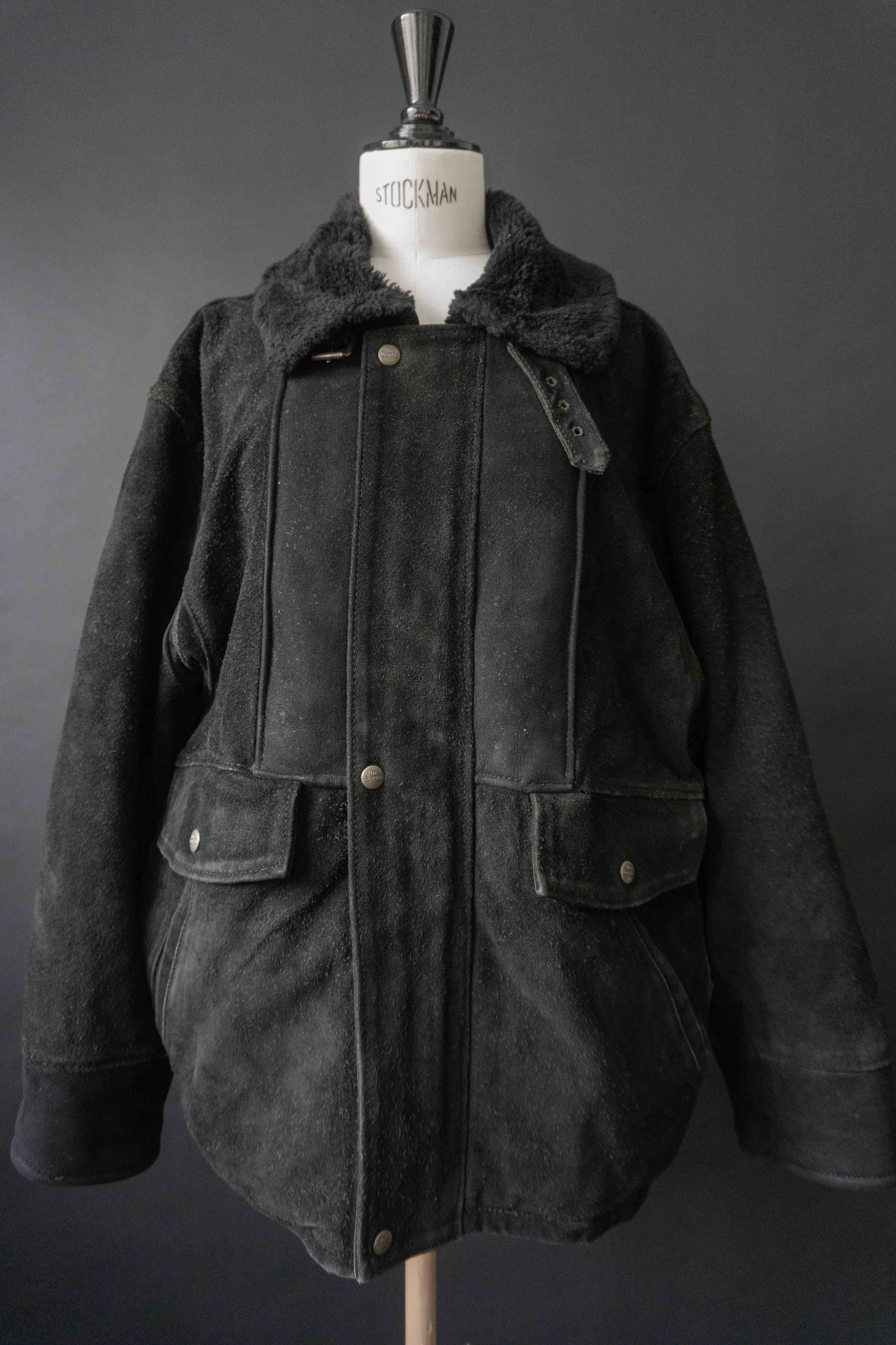 Schwarze Vintage Wildlederjacke mit Lammfellkragen und Wollfutter im Oversize Schnitt