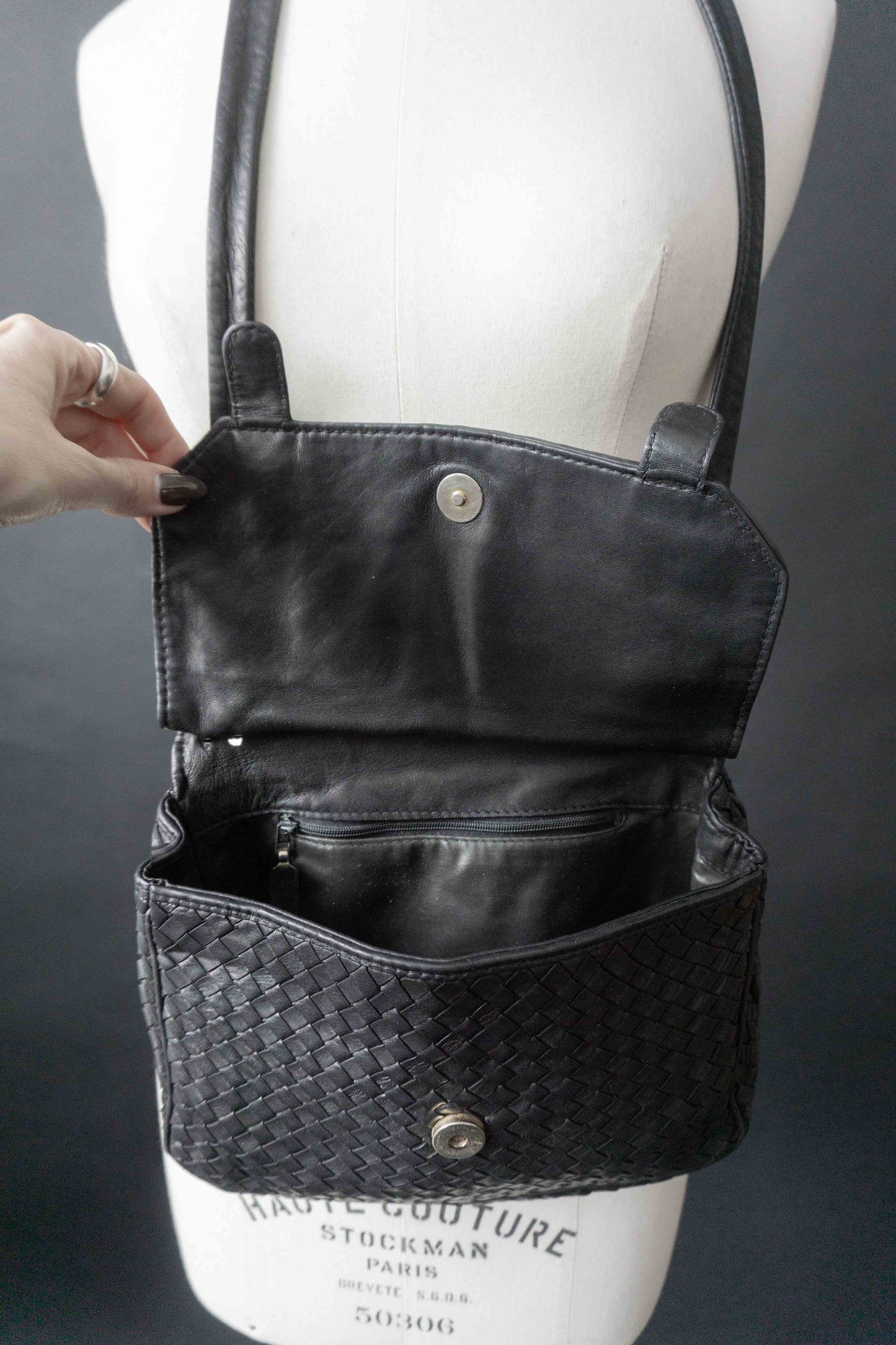 Vintage Umhängetasche geflochtenes Leder theplaincircle vintage