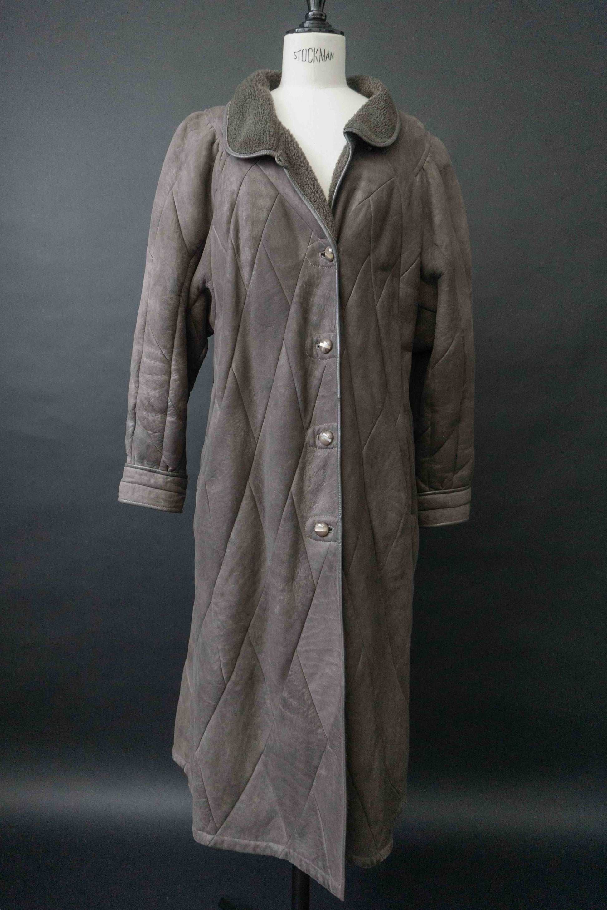 Vintage 70s Lammfellmantel Greige, M theplaincircle vintage