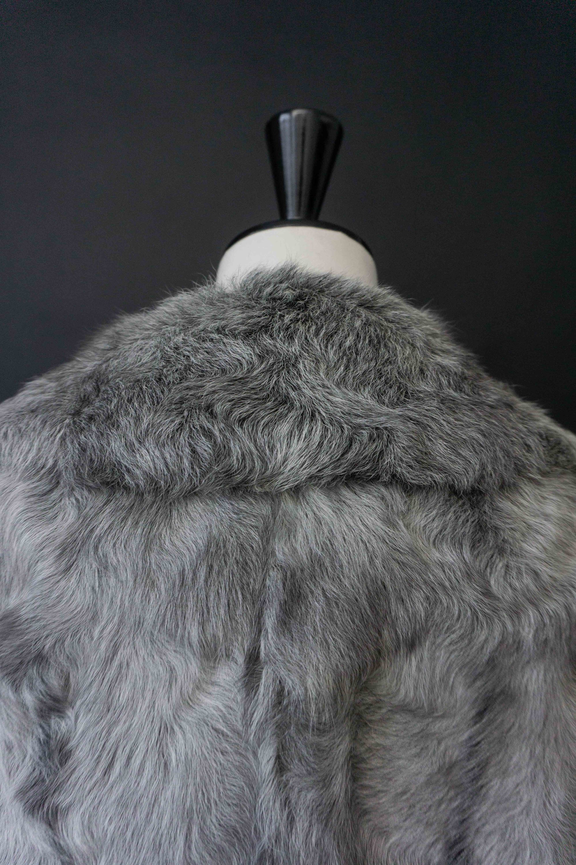 Vintage Lammfelljacke aus gewachsenem Schearling Grau