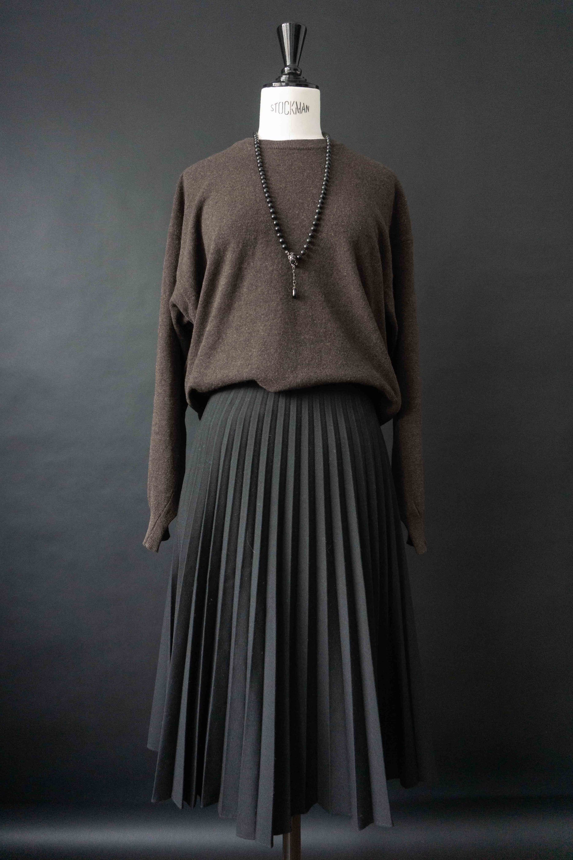 Vintage Pullover Lammwolle, Braun, S–L theplaincircle vintage