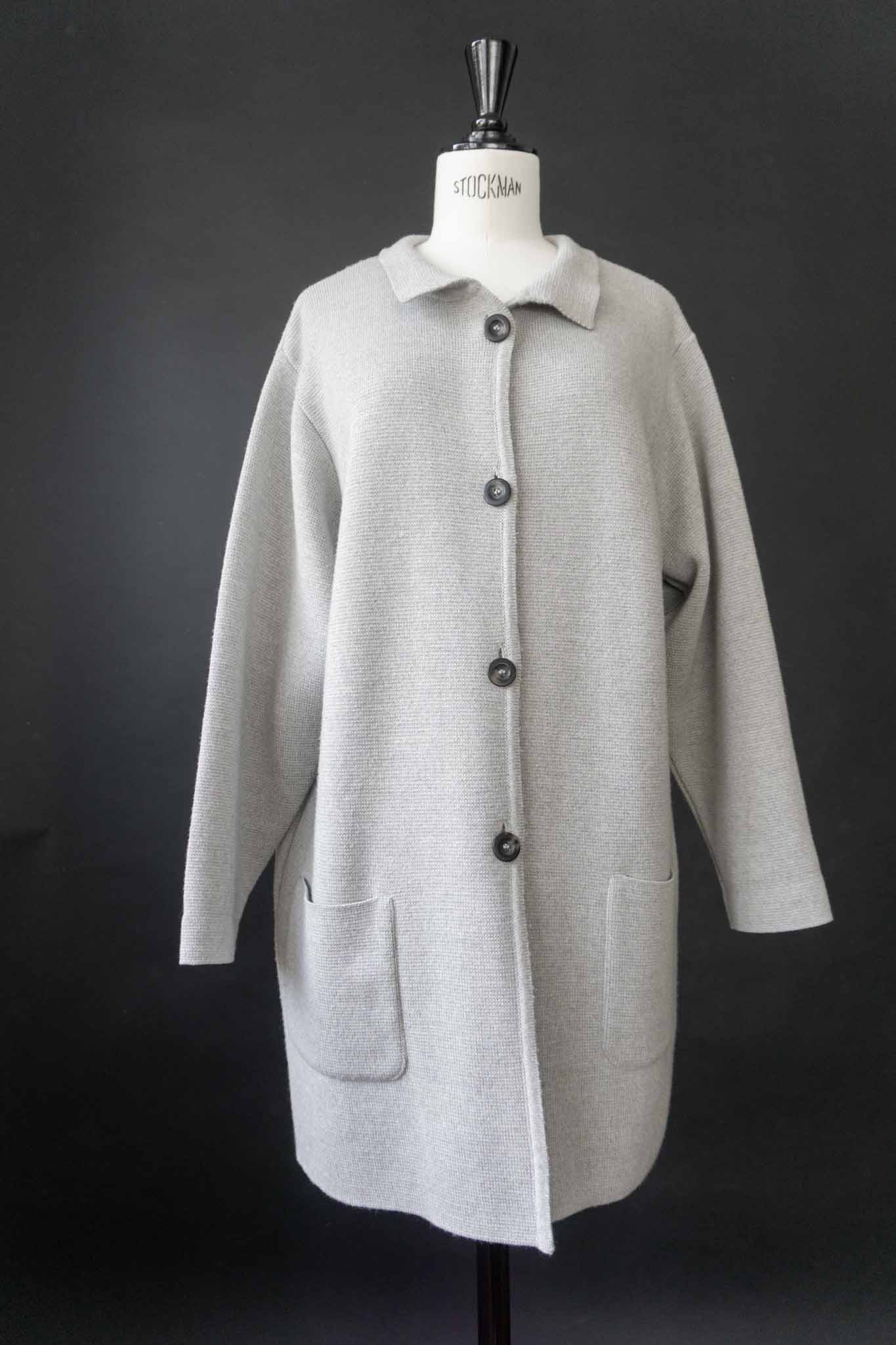 kathrin aargaard vintage strickmantel grau