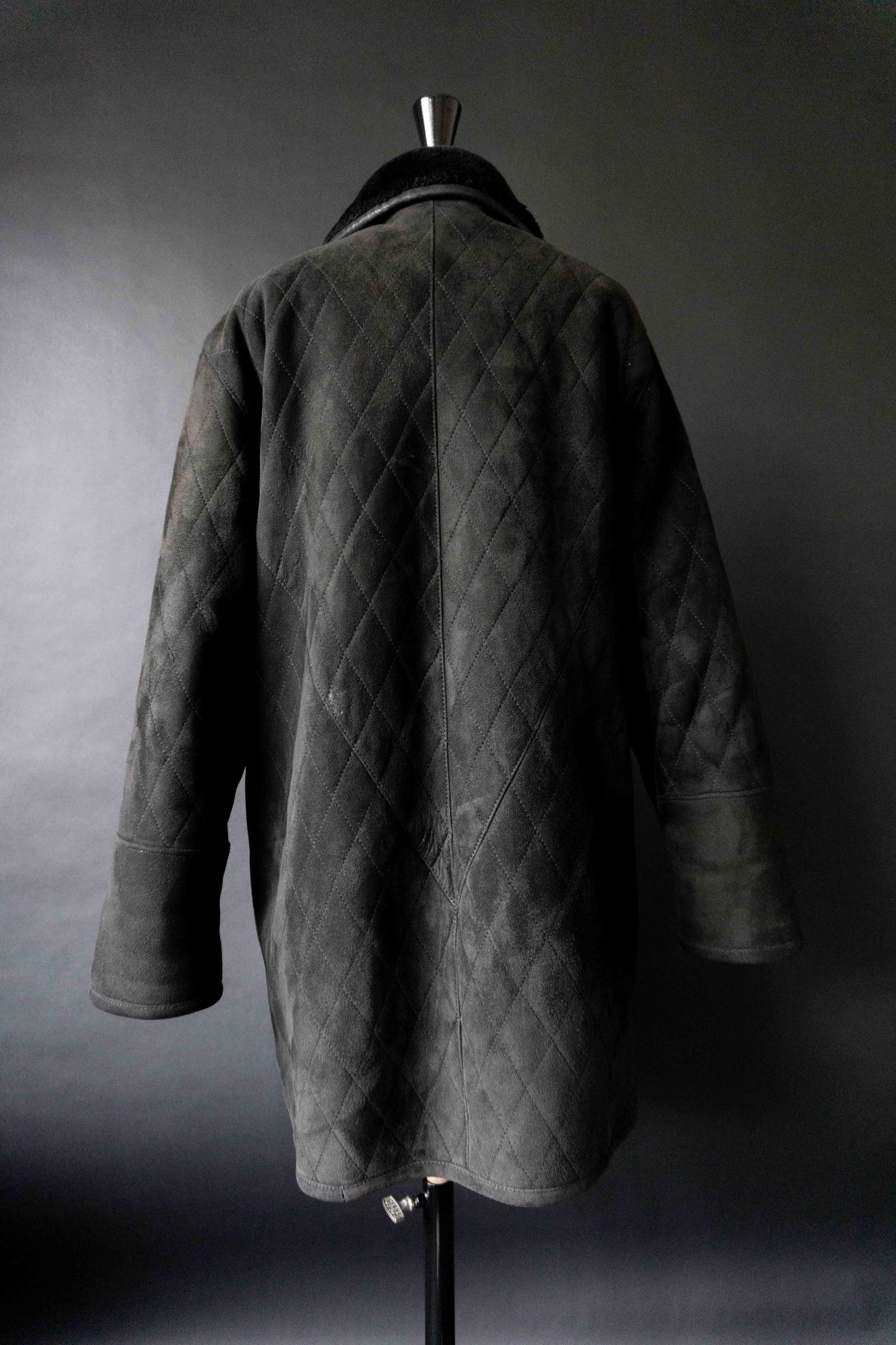 Vintage Lammfellmantel 80er schwarz