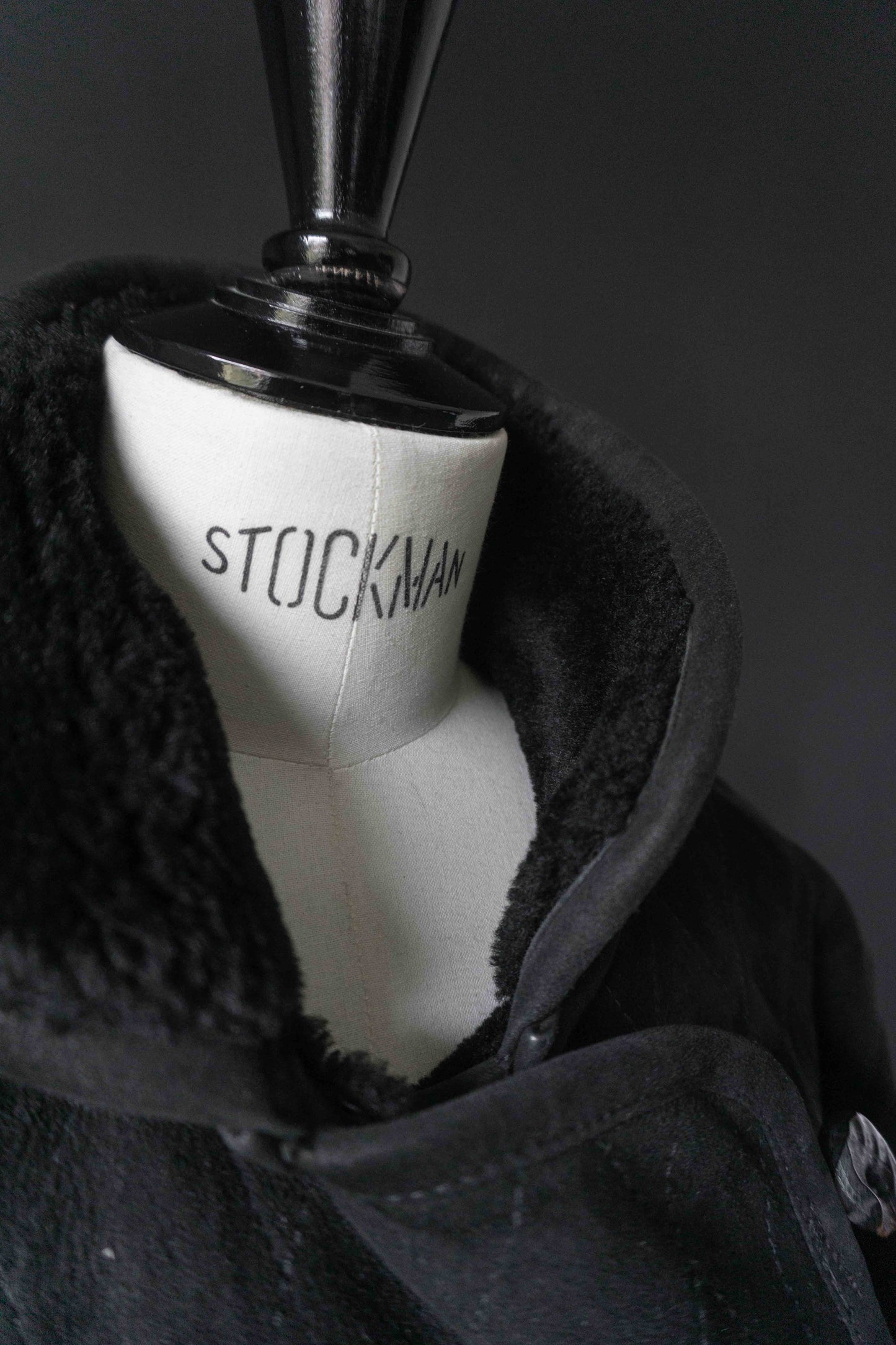 Vintage Lammfellmantel 80er schwarz