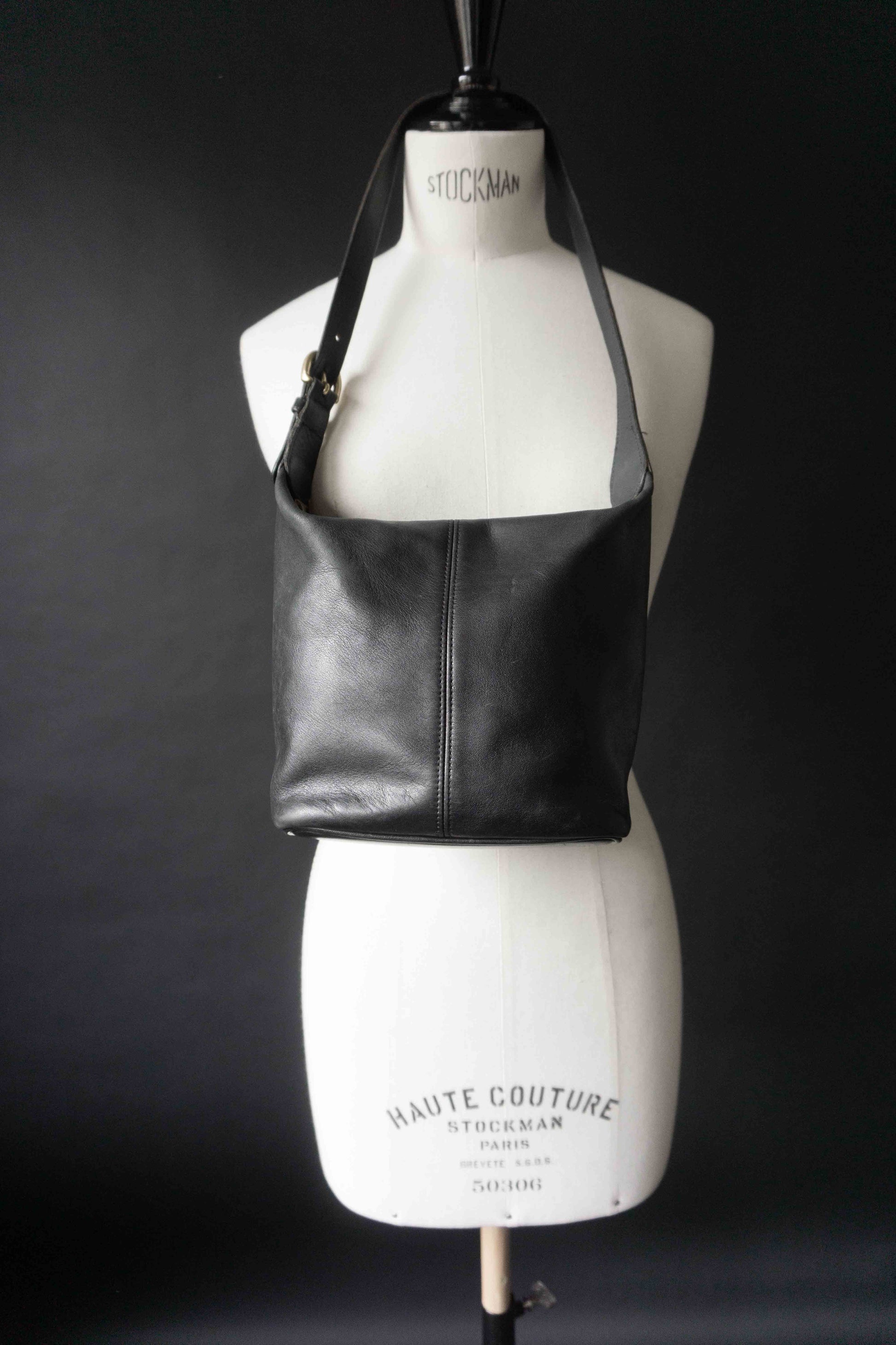 Vintage 90s Coach Soho Mini Bucket bag 4148, Schwarz theplaincircle vintage