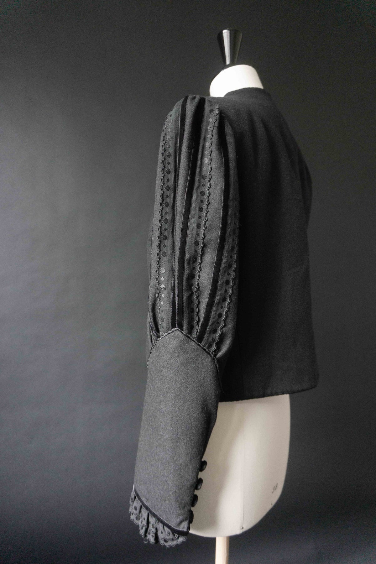 Vintage Dark Folklore Blazer, Wolle mit Puffärmeln, S–M
