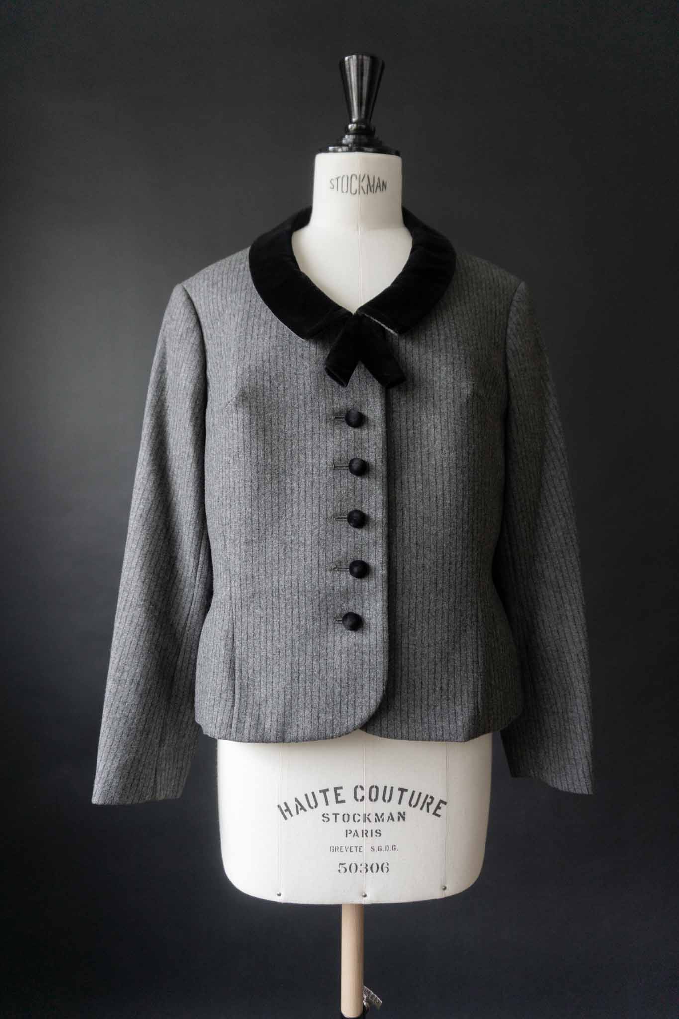 Vintage Wollblazer mit Samtkragen 80s theplaincircle vintage