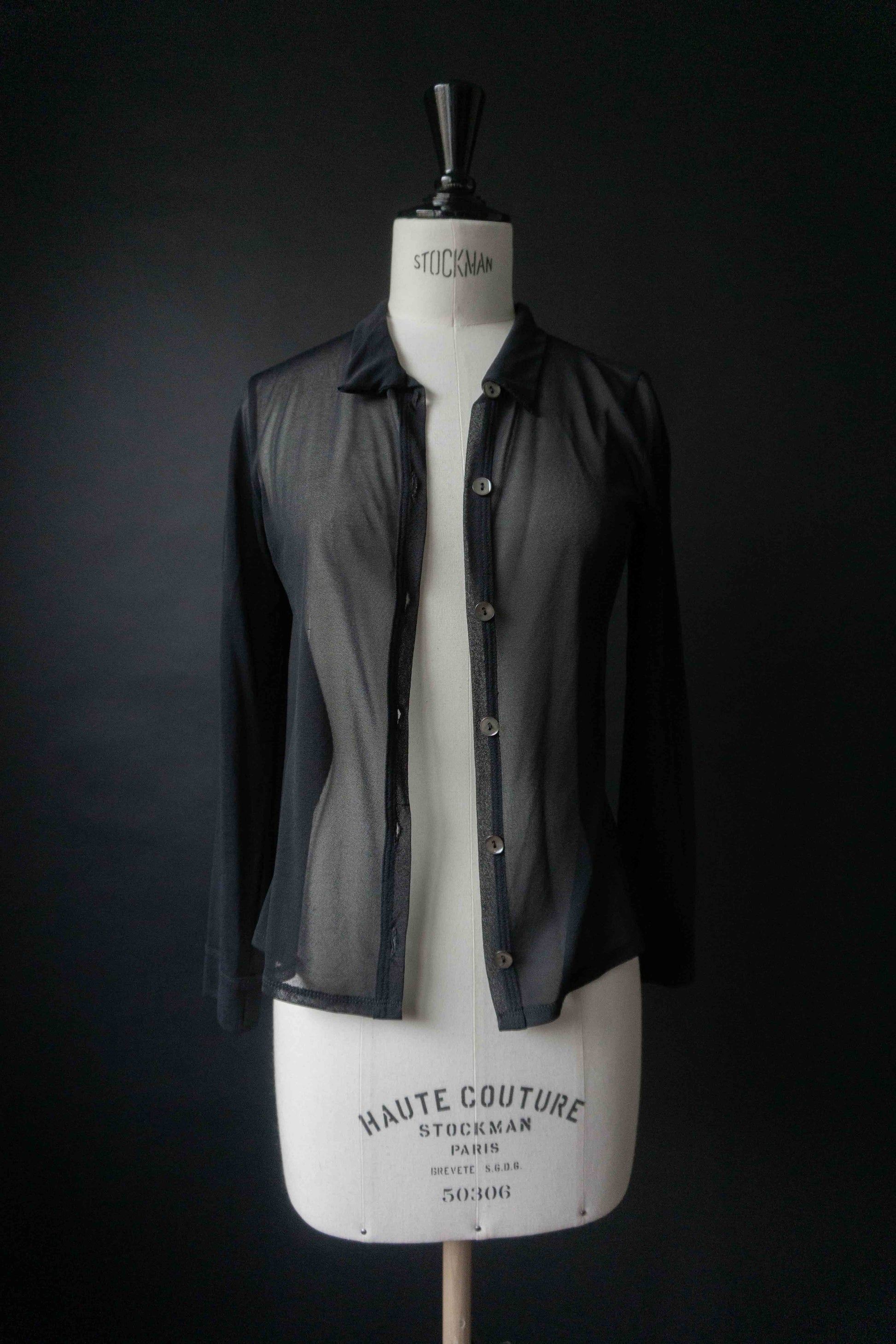 Vintage Mesh Bluse schwarz transparent – 90s Layering Bluse mit Knopfleiste, XS–S theplaincircle vintage
