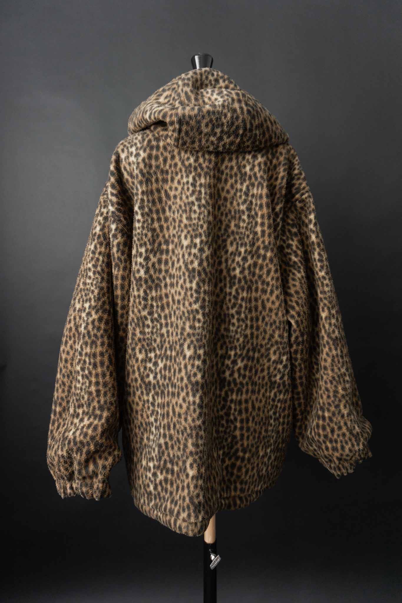 Vintage 80s Wendejacke Schwarz Leopard Fake Fur mit Kapuze und Oversize-Schnitt