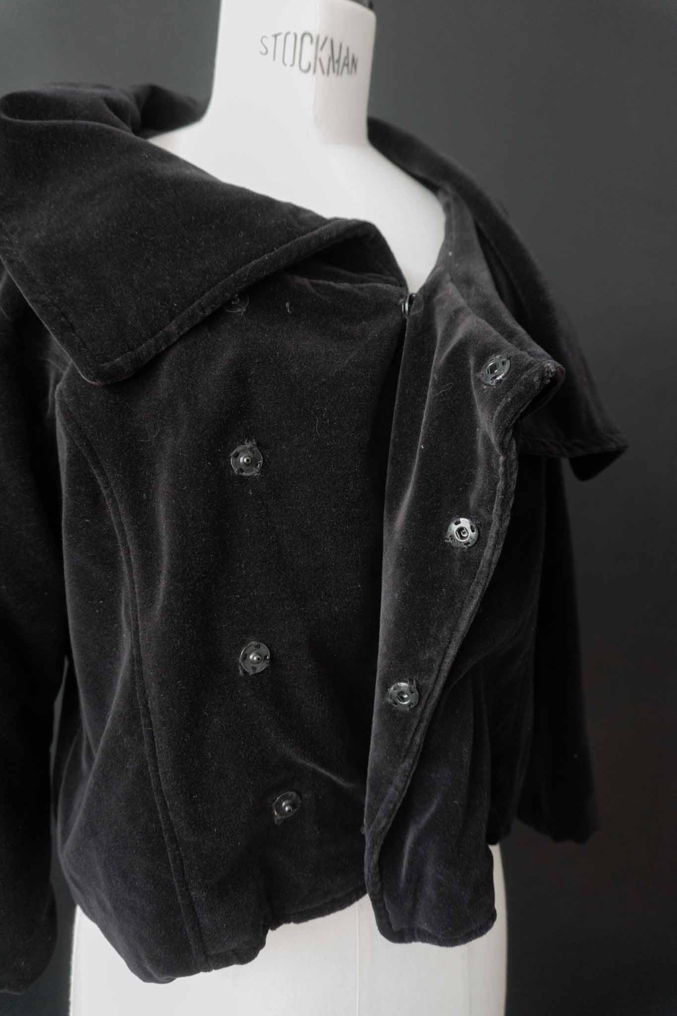 Vintage Samtjacke in Schwarz Baumwolle, drapierter Kragen