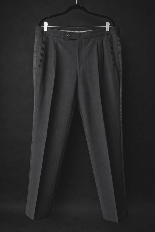 Vintage Smokinghose Damen Schwarz – Wollhose mit Ton-in-Ton Nadelstreifen & Galonstreifen, L–XL theplaincircle vintage