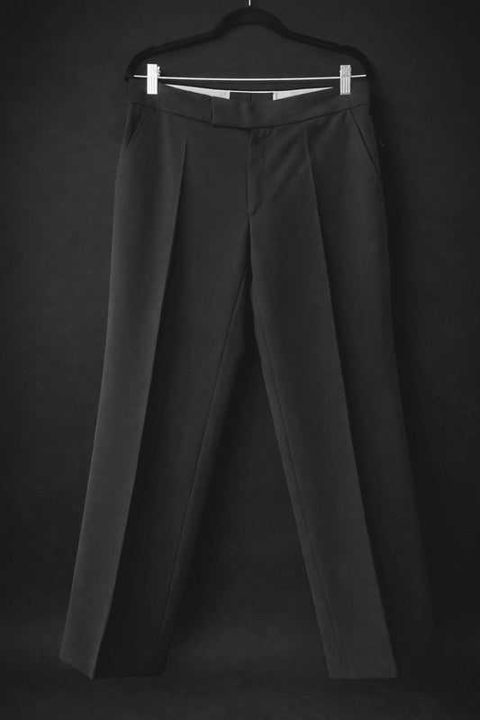 Vintage schwarze Bundfaltenhose aus Wolle – klassische Anzughose mit ausgestelltem Bein, L theplaincircle vintage