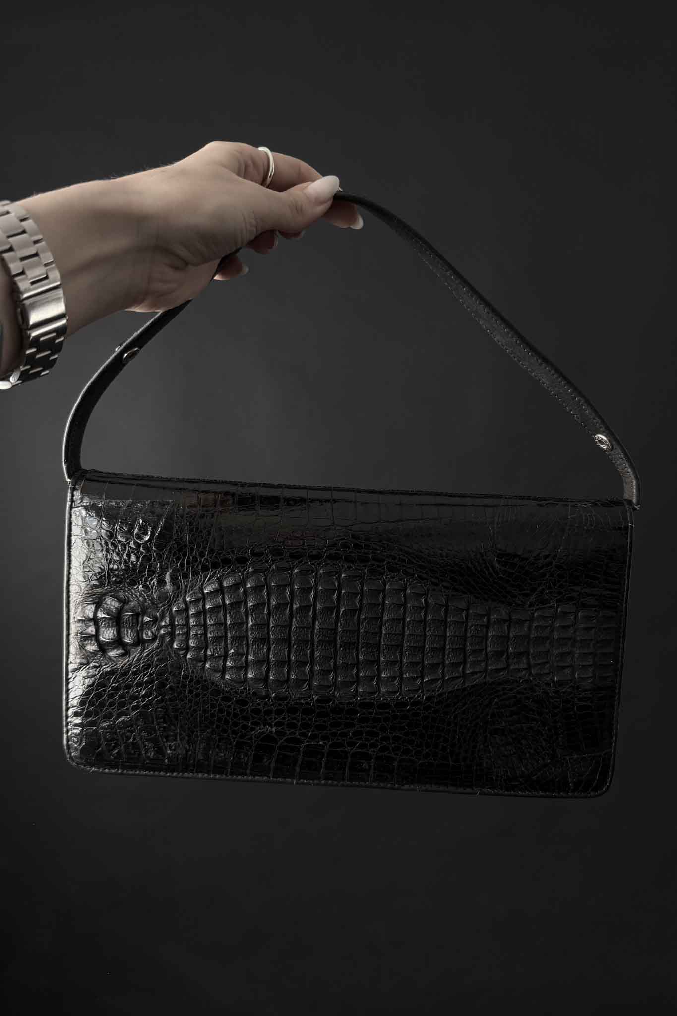 Vintage Krokoleder Tasche aus den 60ern – Schwarze Clutch & Schultertasche theplaincircle vintage