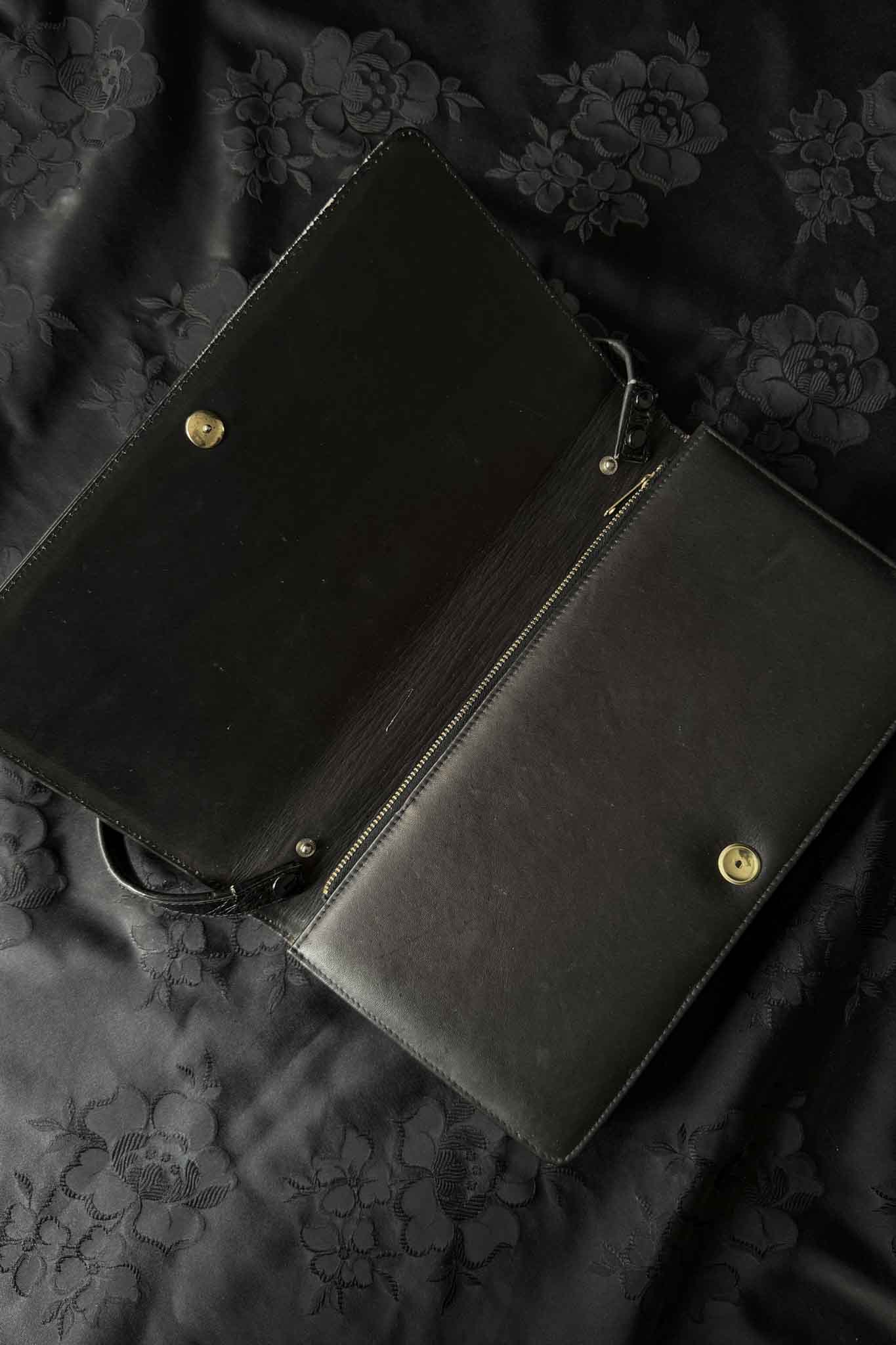 Vintage Krokoleder Tasche aus den 60ern – Schwarze Clutch & Schultertasche theplaincircle vintage