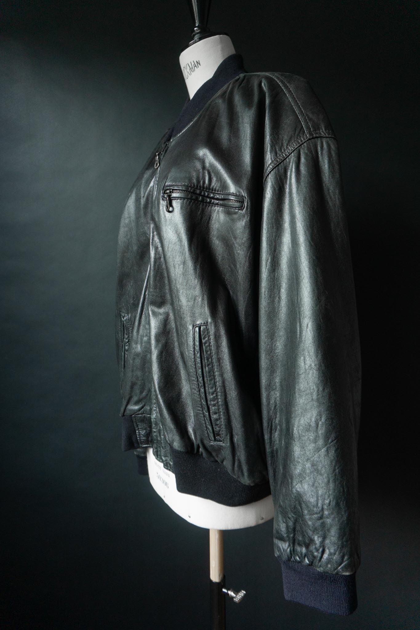Vintage 80s Lederjacke Bomber Blouson, M–L theplaincircle vintage