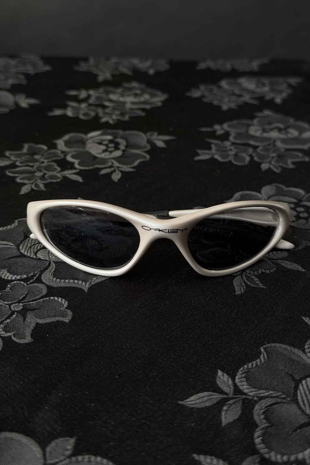 Oakley Vintage Sonnenbrille Y2K – Made in USA