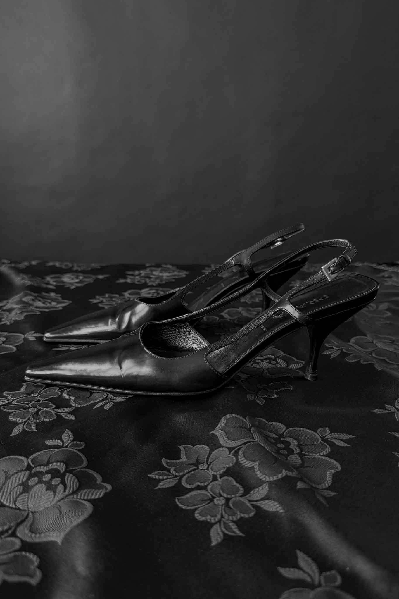 Vintage Prada Slingback Pumps aus Leder, Office Siren, Made in Italy, 37