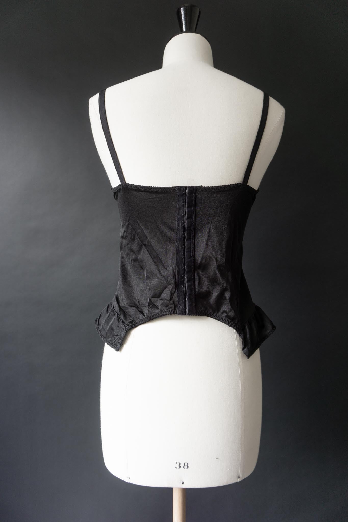 Vintage 80s Spitzen Corsagen Top mit Schößchen – Black Satin Bustier, S–M theplaincircle vintage