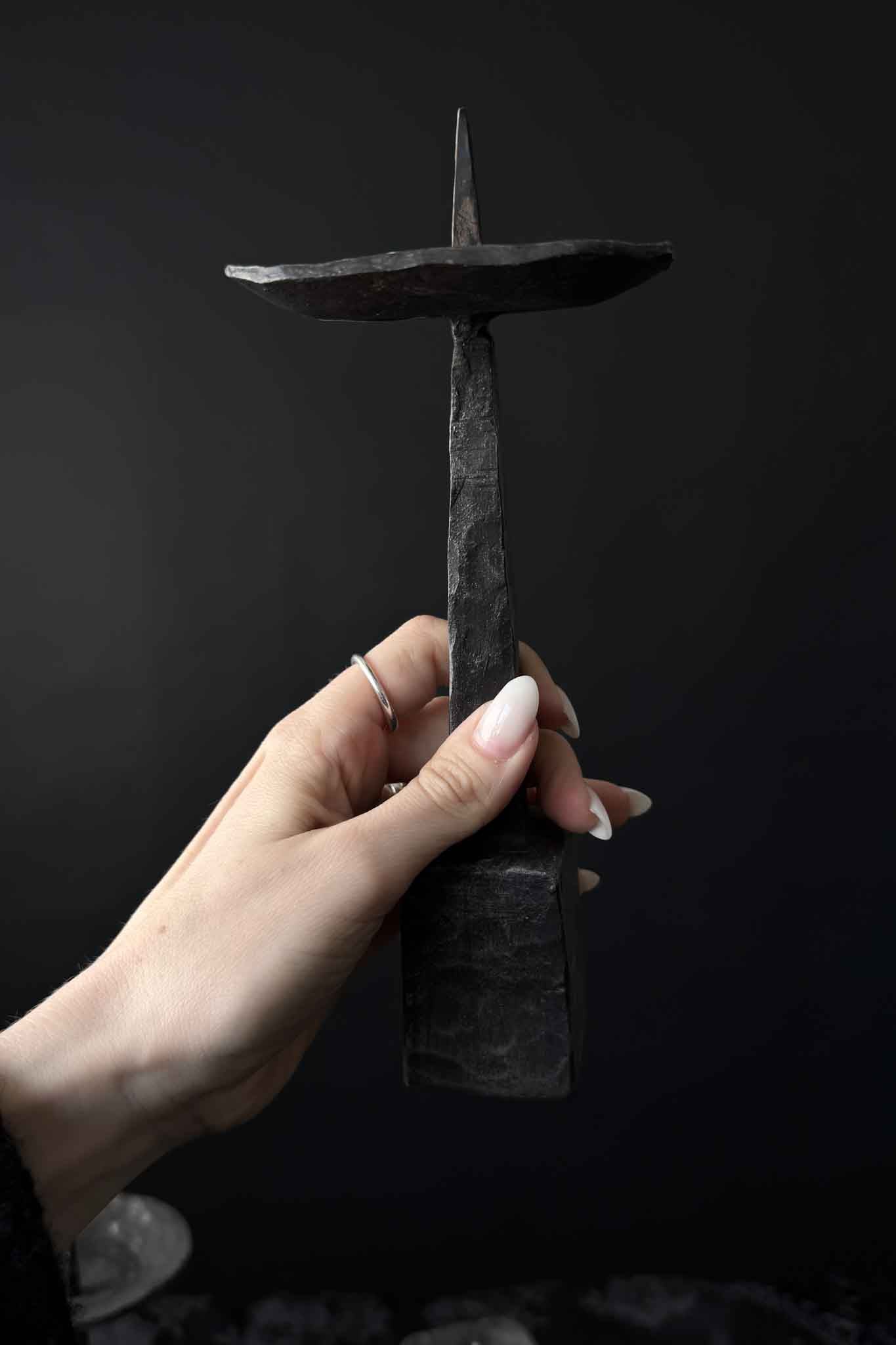 Vintage Brutalist Kerzenständer aus handgeschmiedetem Eisen – 4er Set, 1960s