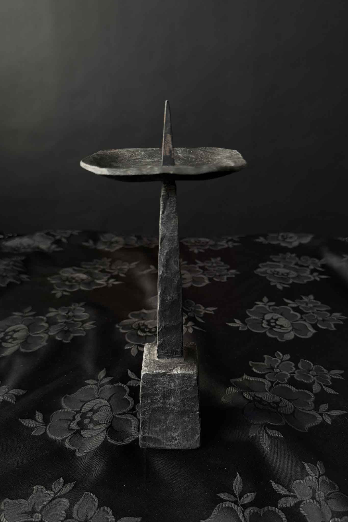 Vintage Brutalist Kerzenständer aus handgeschmiedetem Eisen – 4er Set, 1960s