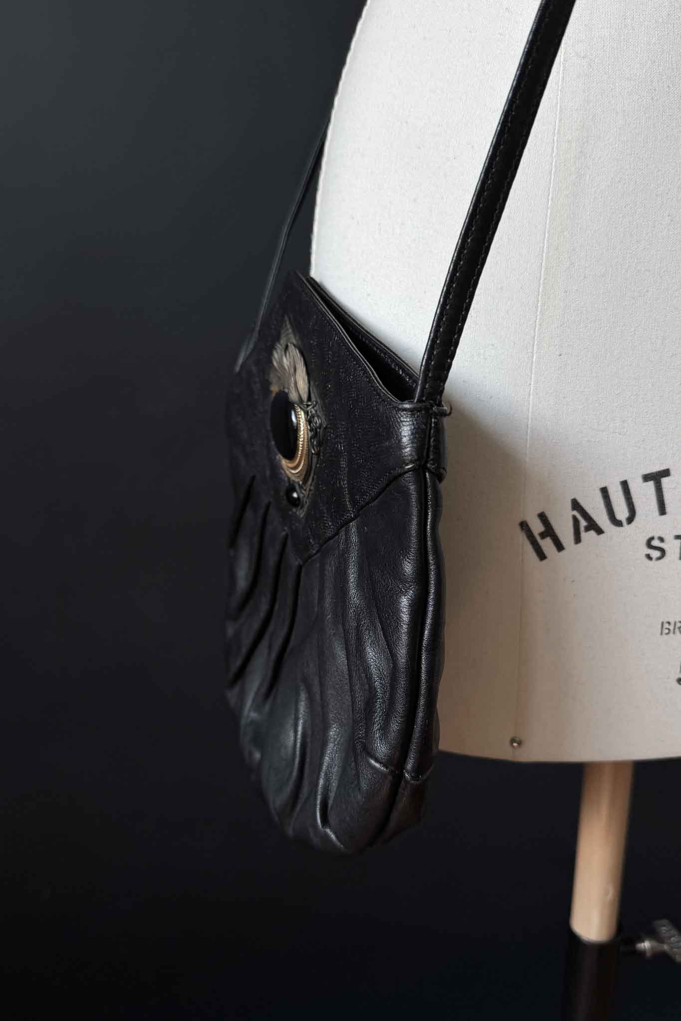 Vintage Leder Umhängetasche mit Schmuckverschluss