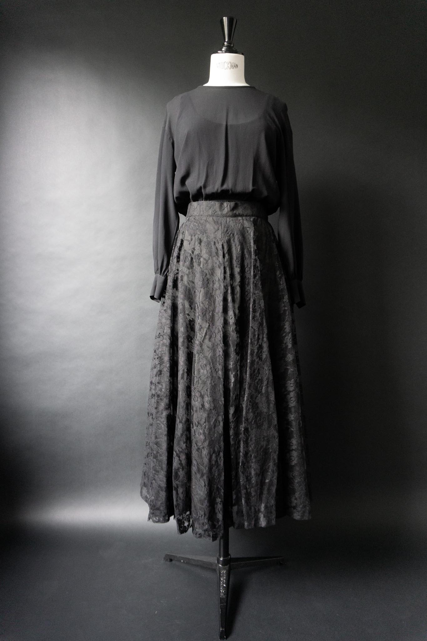 Vintage 80s Midirock Spitze, M–L theplaincircle vintage