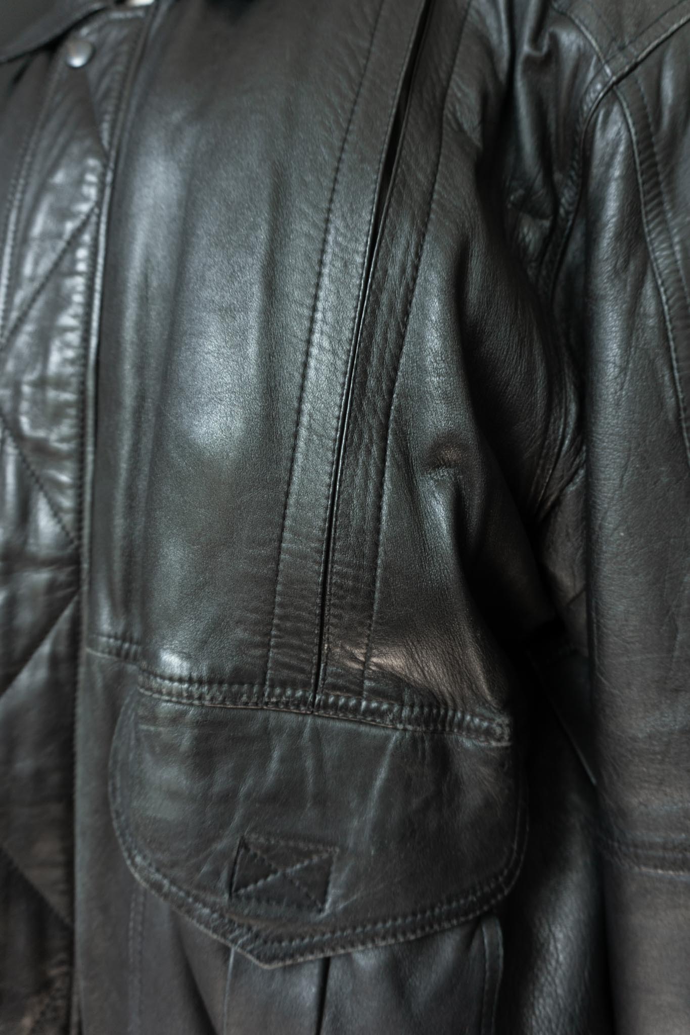 Vintage 80s Blouson-Lederjacke aus butterweichem Nappaleder, M–XL theplaincircle vintage
