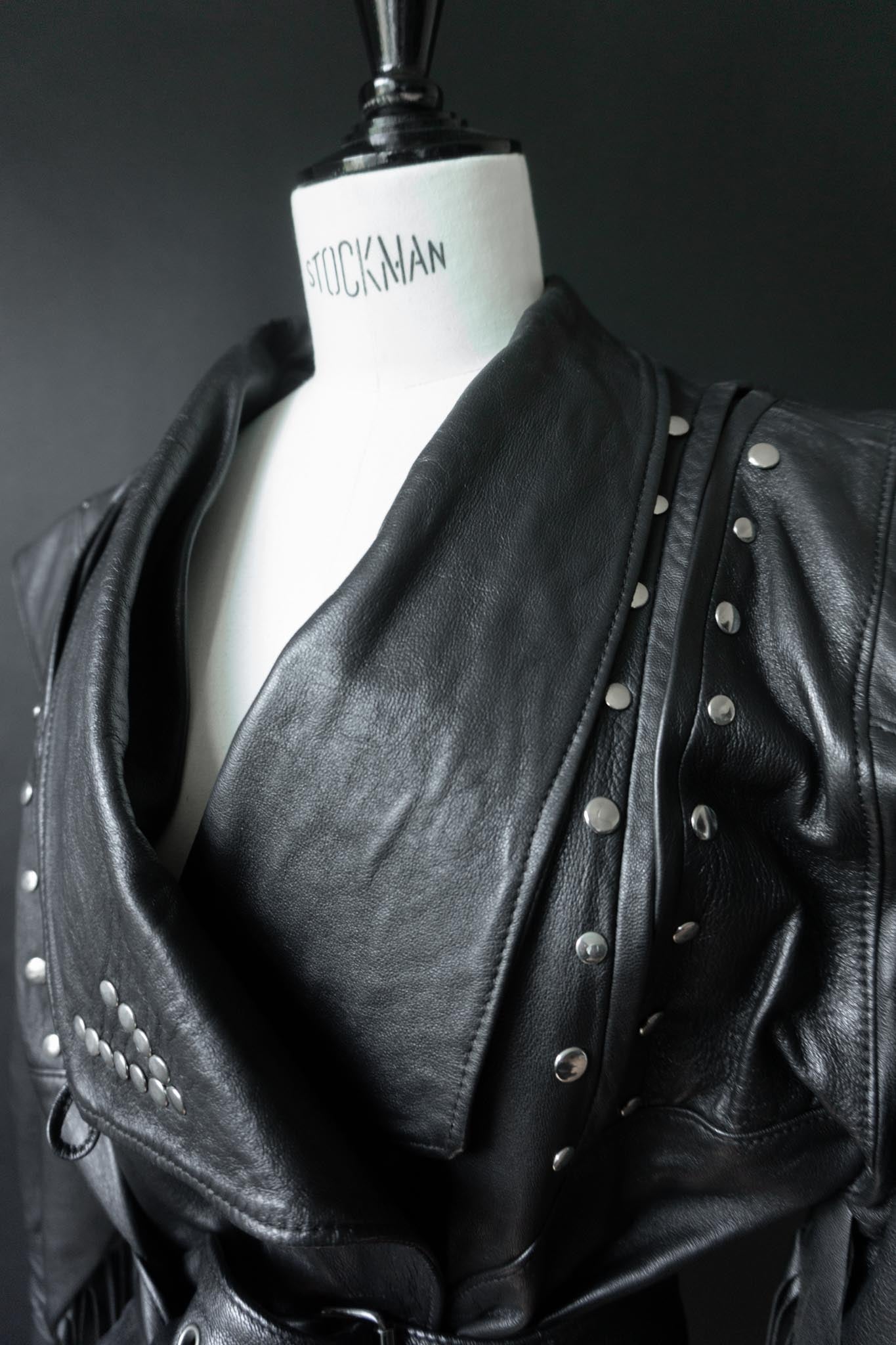 Vintage 80s Statement Glamrock Lederjacke mit Fransen & Nieten, XS–M theplaincircle vintage
