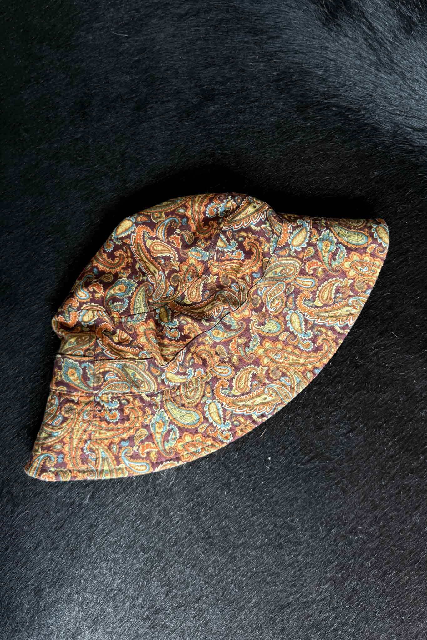 Vintage 90s Paisley Bucket Hat – Vintage Boho Festival Hat theplaincircle vintage