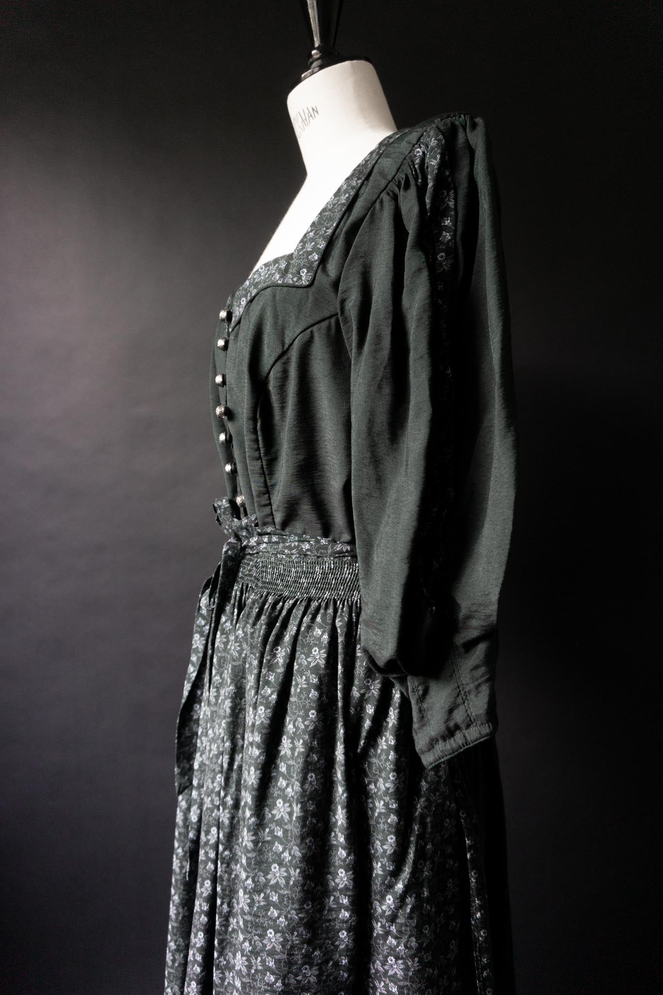 Vintage Dark Folklore Kleid, L–XL theplaincircle vintage