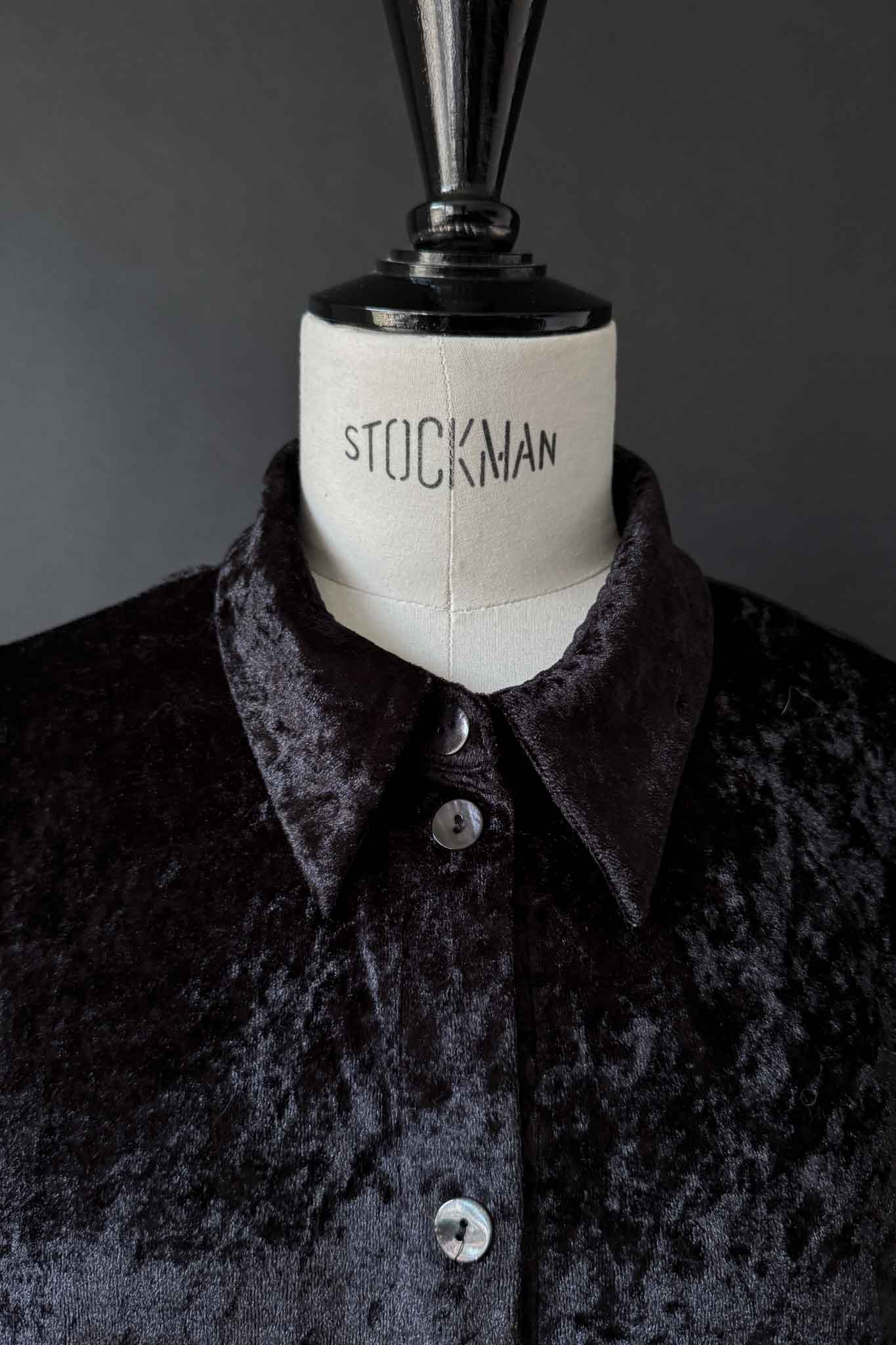 Vintage Samtbluse, Schwarz, 80s, S–M theplaincircle vintage
