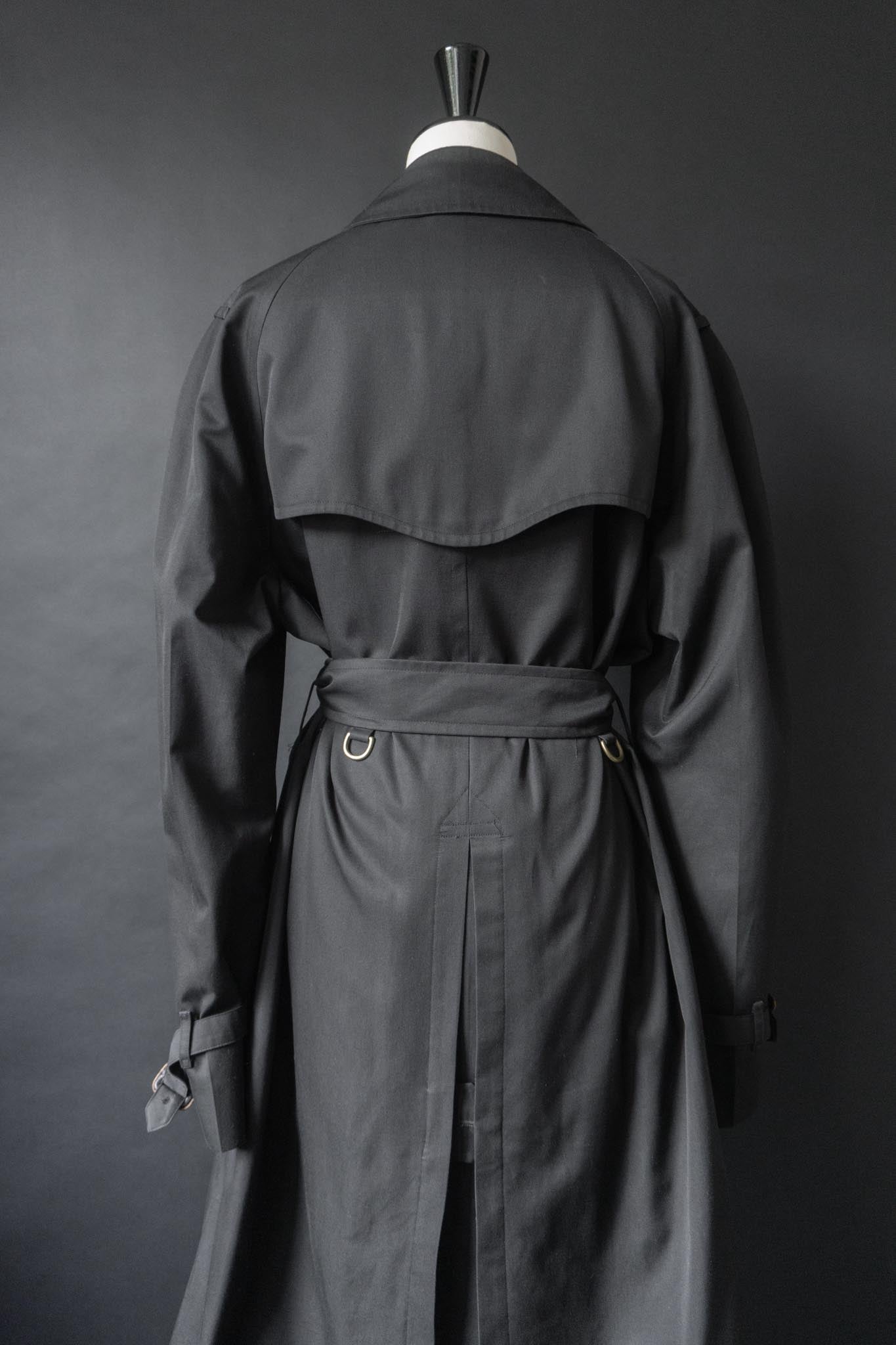 Vintage 80s Burberrys Trench Coat — Rare 80s Archive Piece Made in England, M–XL theplaincircle vintage