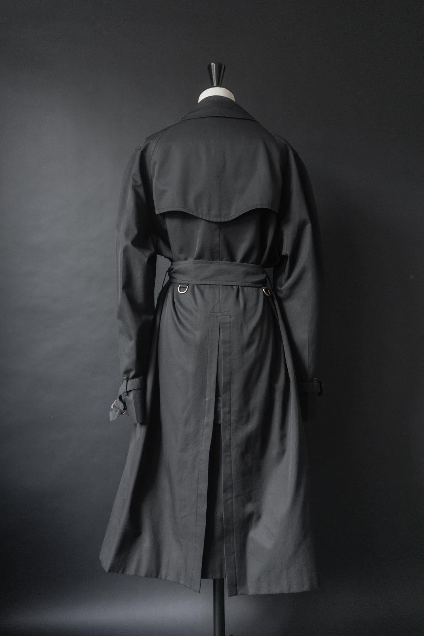 Vintage 80s Burberrys Trench Coat — Rare 80s Archive Piece Made in England, M–XL theplaincircle vintage