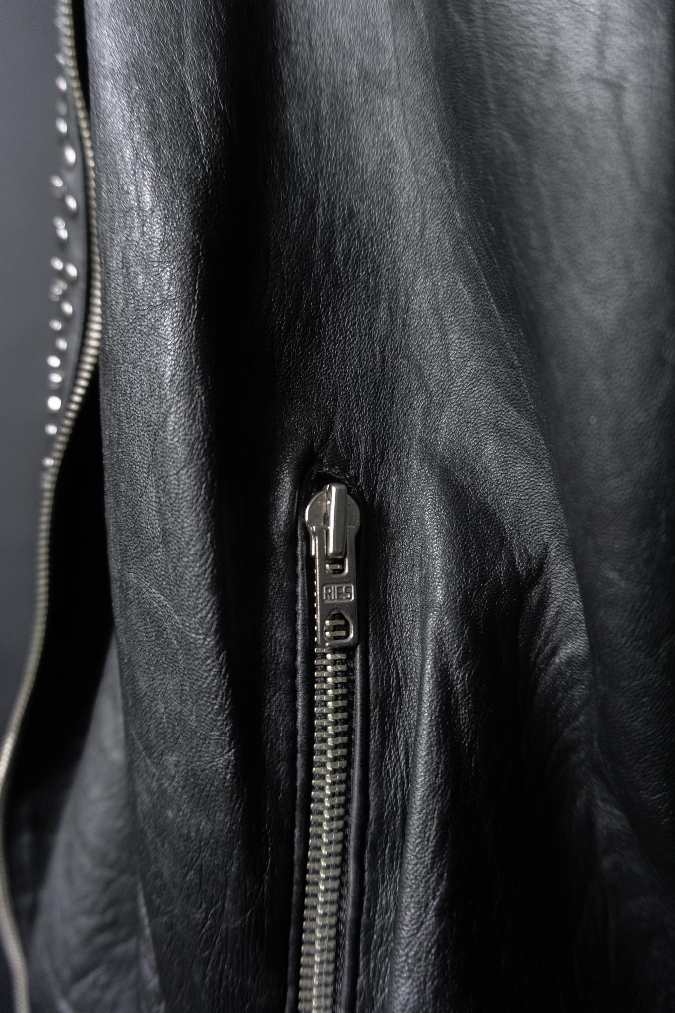 Vintage 80s Nieten Lederjacke, Strass Kolster, M–L theplaincircle vintage